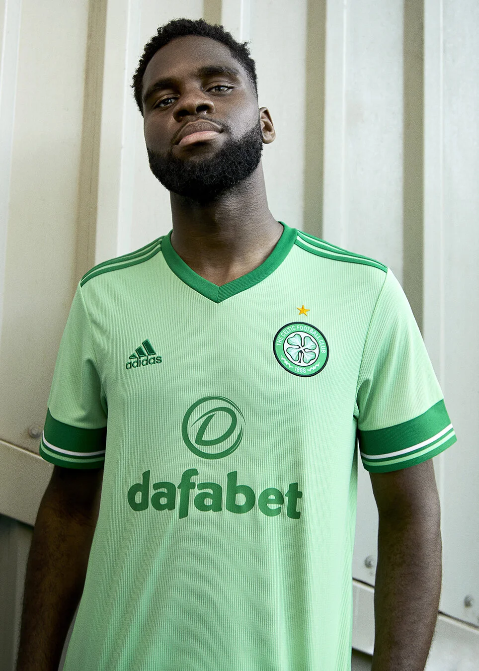 Celtic_Away 4x5_Odsonne.jpg