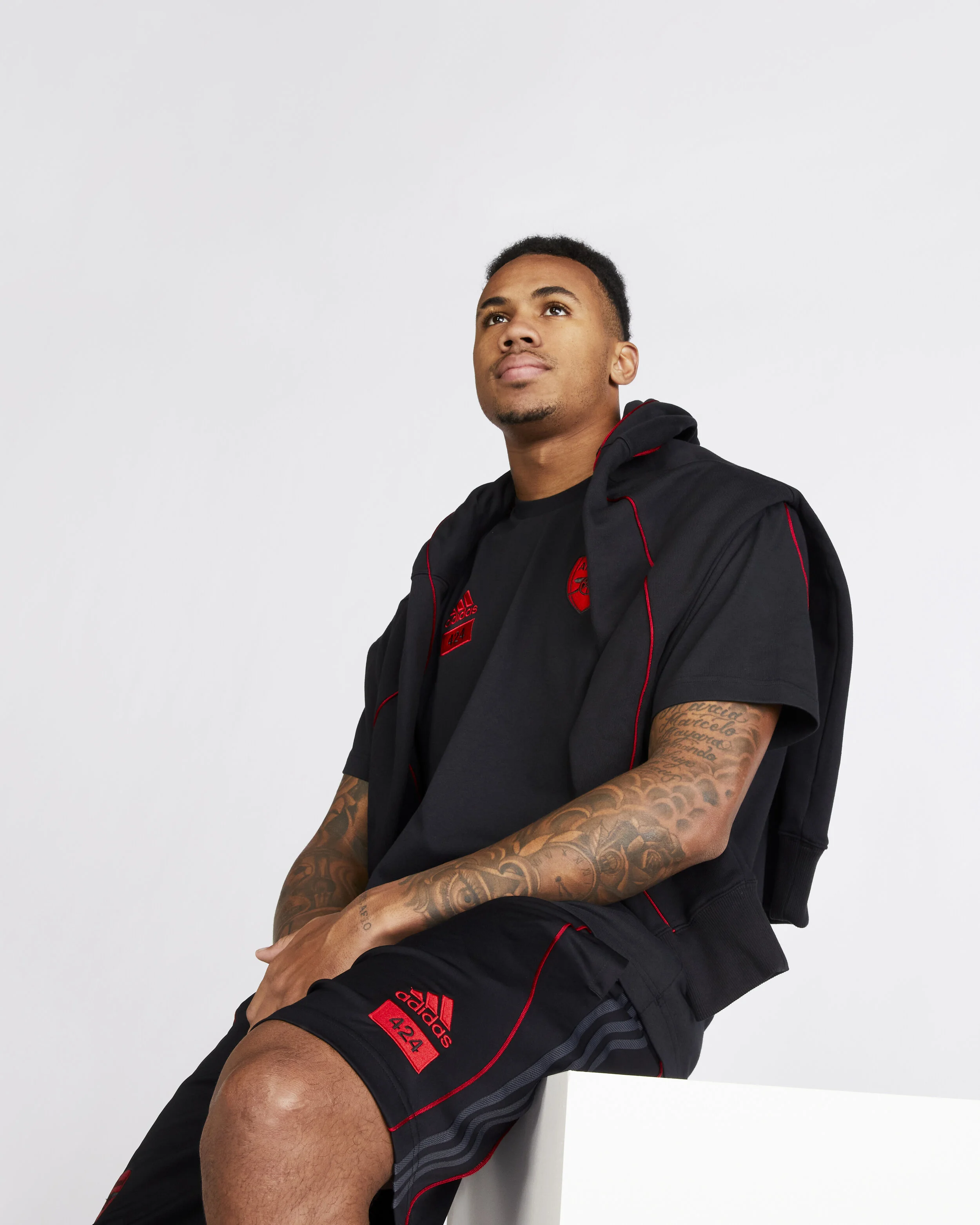 SS21_FB_ACLUBS_ARSENALx424_GabrielMagalhaes_JakeTurney_MaleshootLondonColney_101 copy.jpg