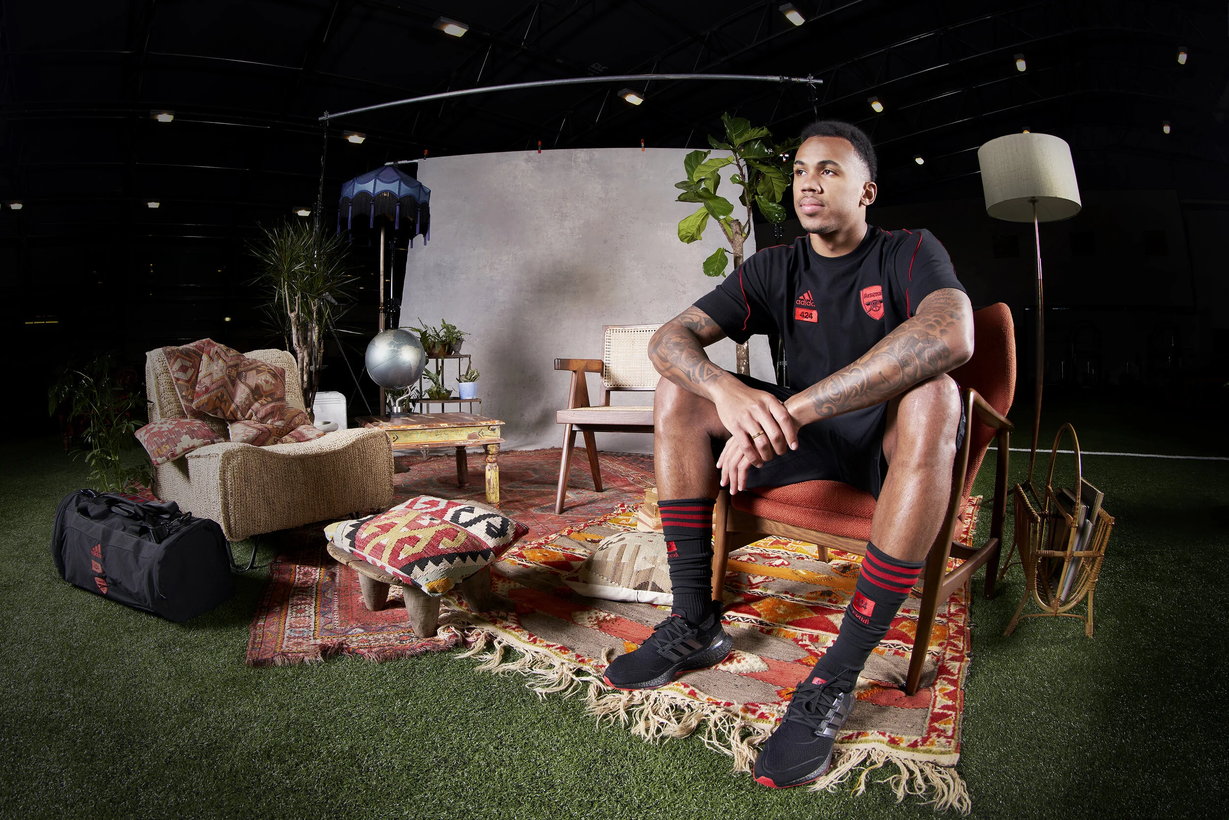 SS21_FB_ACLUBS_ARSENALx424_GabrielMagalhaes_TillJanz_MaleshootLondonColney_420 copy.jpg