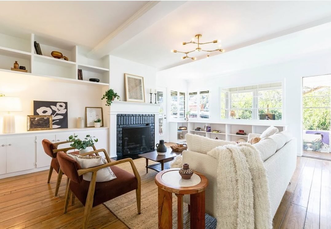 Staged in Silverlake. It&rsquo;s a gorgeous space!