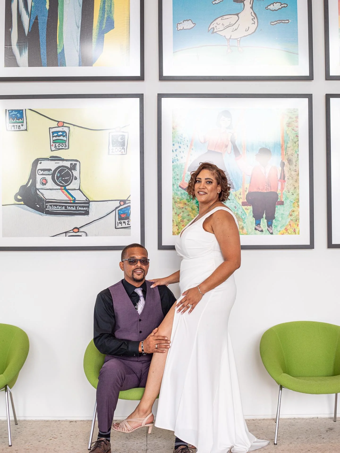 “they’re just photos” …. These are memories that’ll last forever. You’ll sit back one day , looking through your photos and be so grateful that you trusted that photographer to capture that day 🥰🤎
-
#tampaweddin