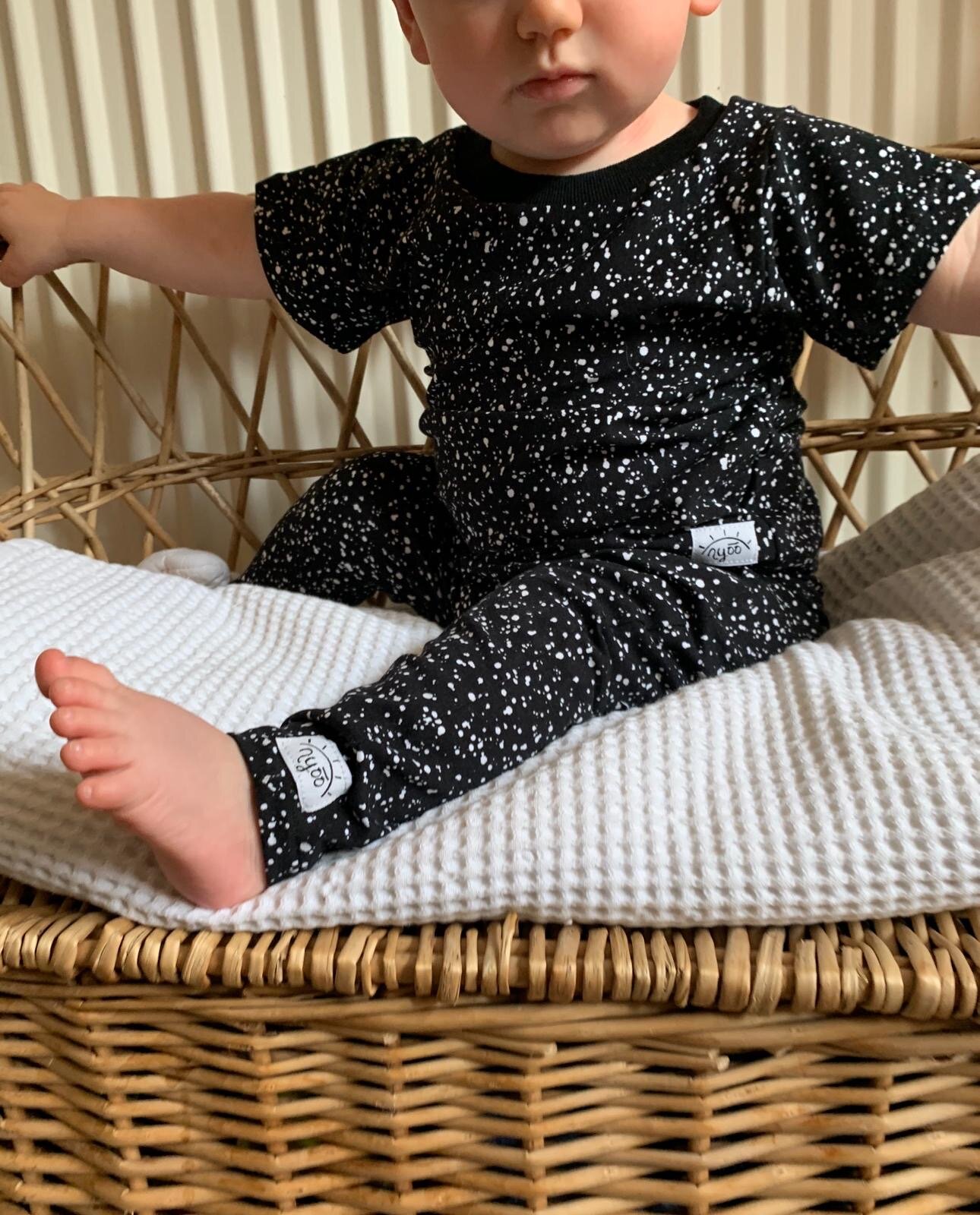 Jackson 2 piece. Black.