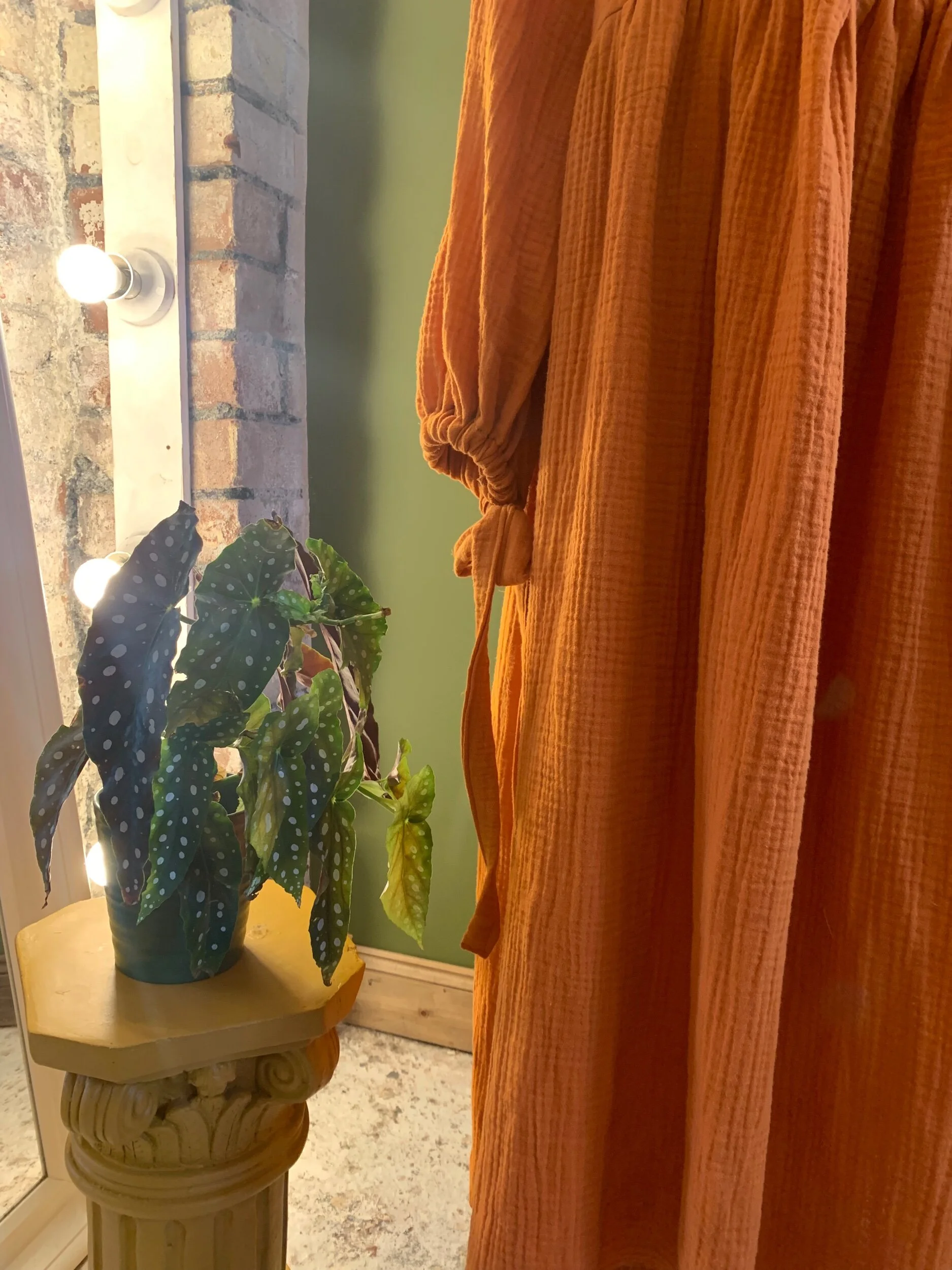 31DDC84B-A881-4008-8081-383AFBFEE7B9