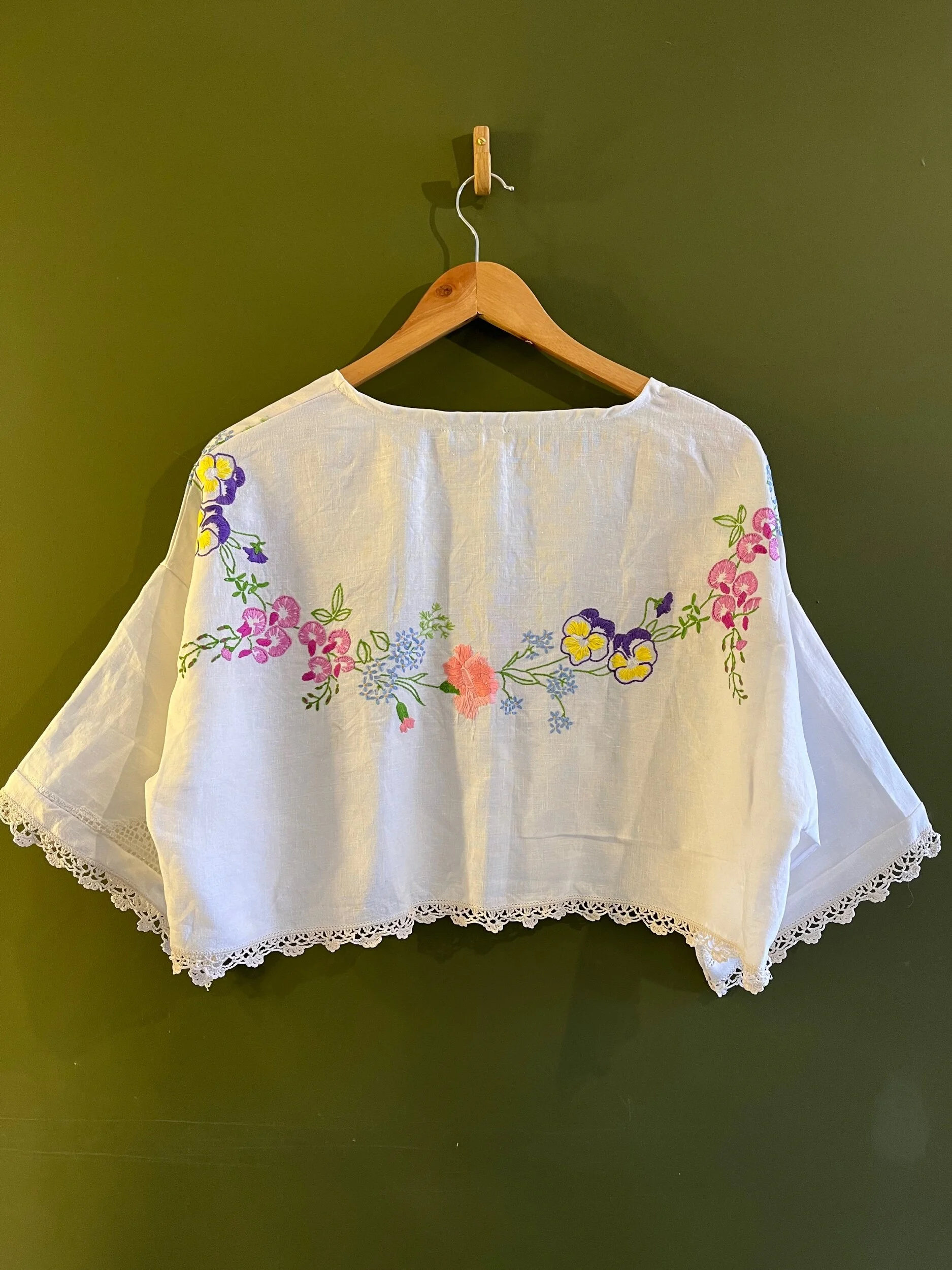 83C3FB9C-4570-4426-B487-42CE4D195562