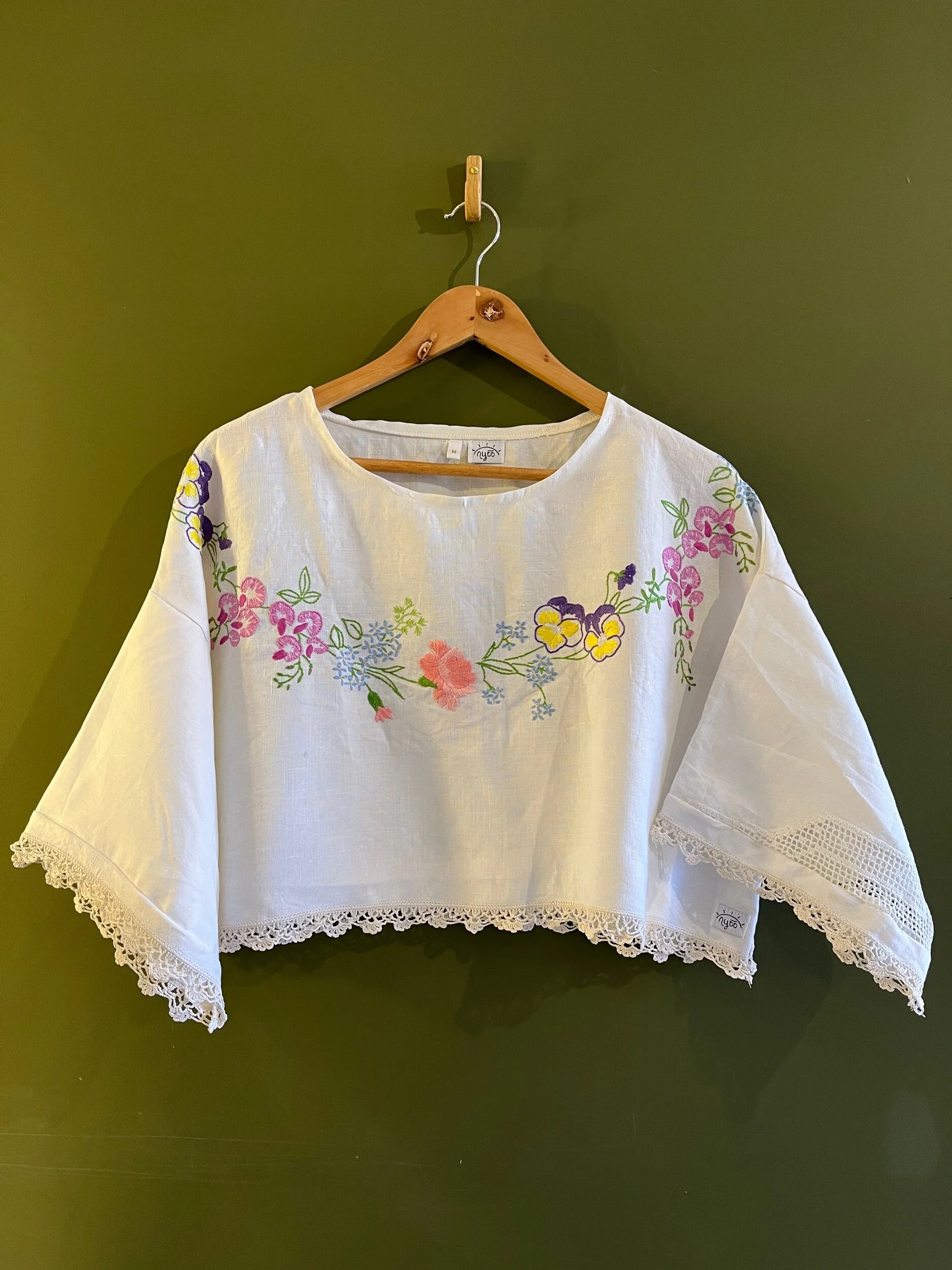 A8165CDC-E7FE-40B2-9CF3-B390BD49F5B2