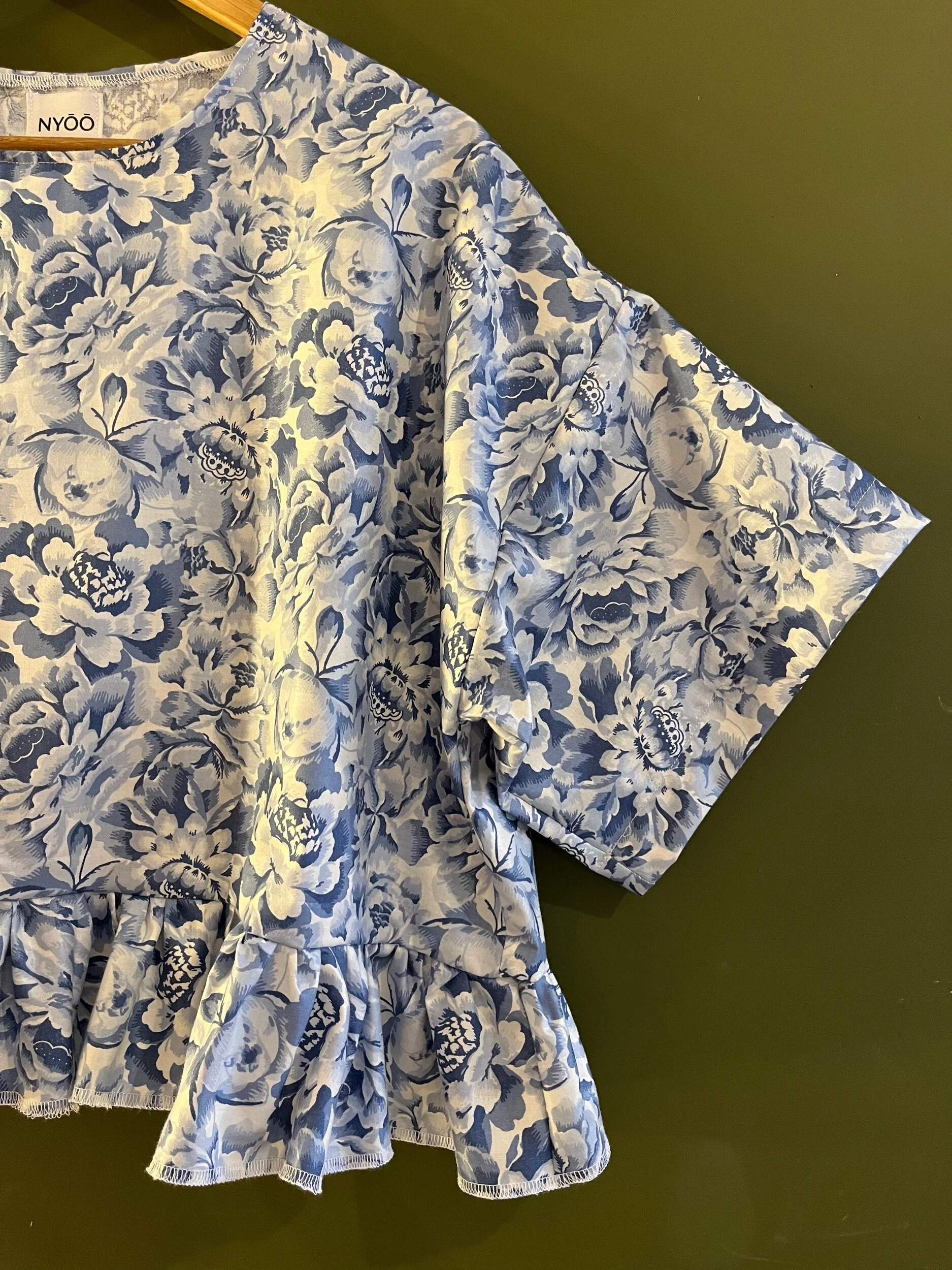 BB0135E1-985B-450C-A3D2-2E80B70D0BE5