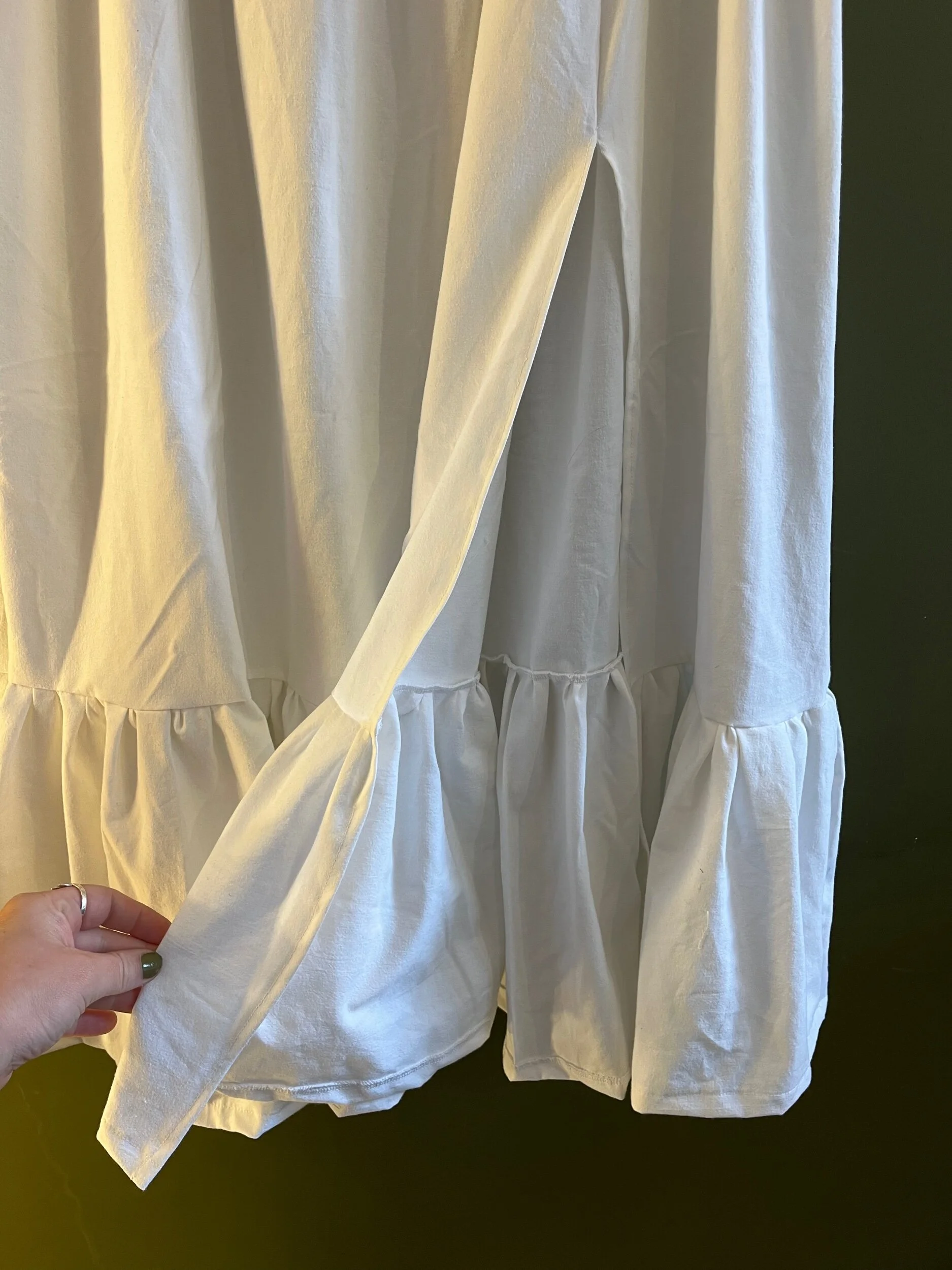 8B39BB7A-AE77-4035-B57F-423ECE53E04B