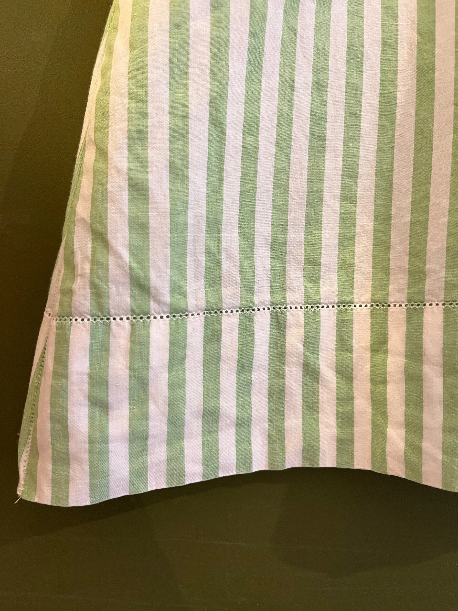 ECB2C520-0213-43C2-9EB7-AC5246A2F828