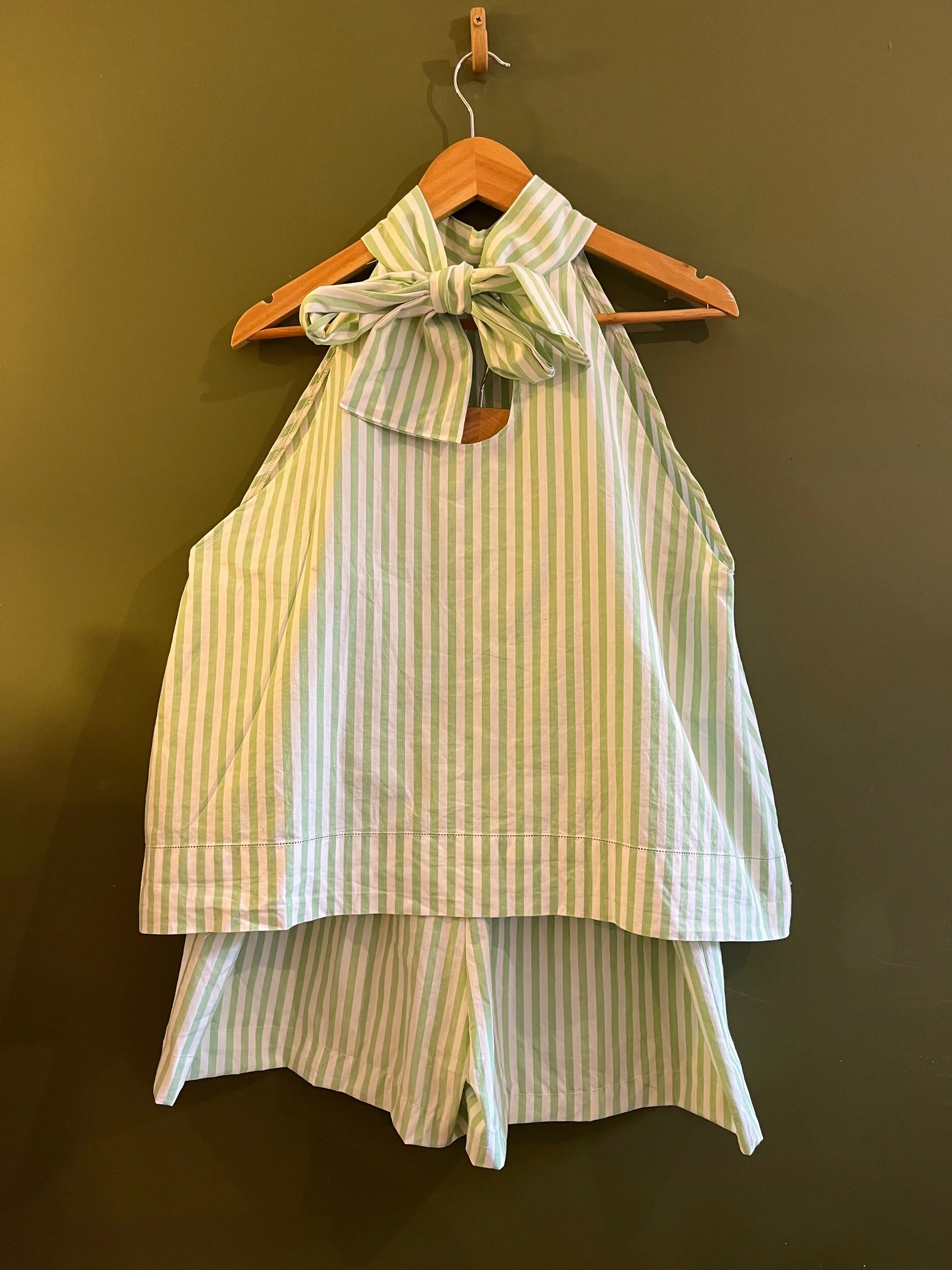 BA747B12-F4DF-44EC-84E7-C27C31755B6D