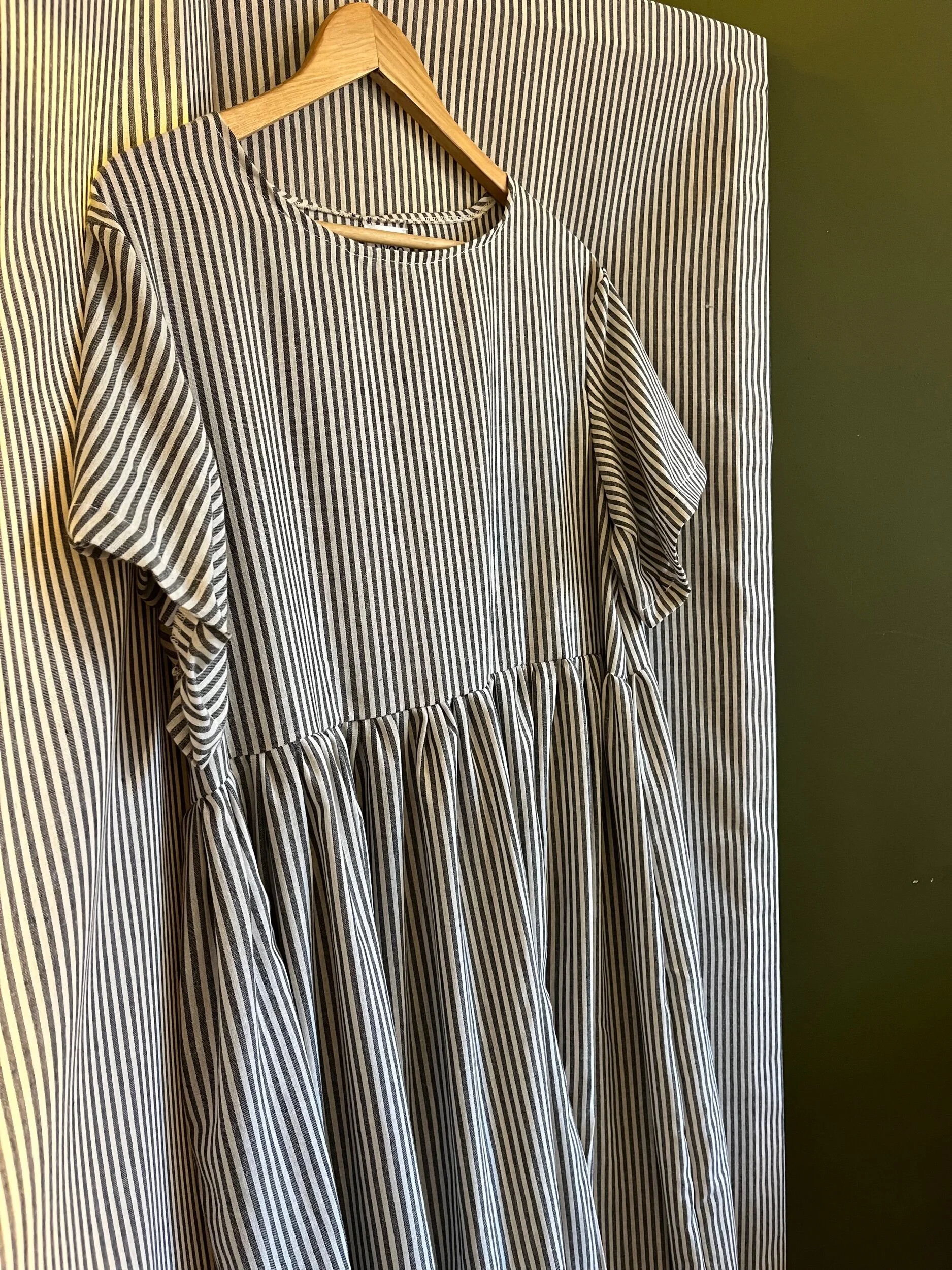 37DB89E4-233A-4BC3-8FCB-30E57A9D5AA7