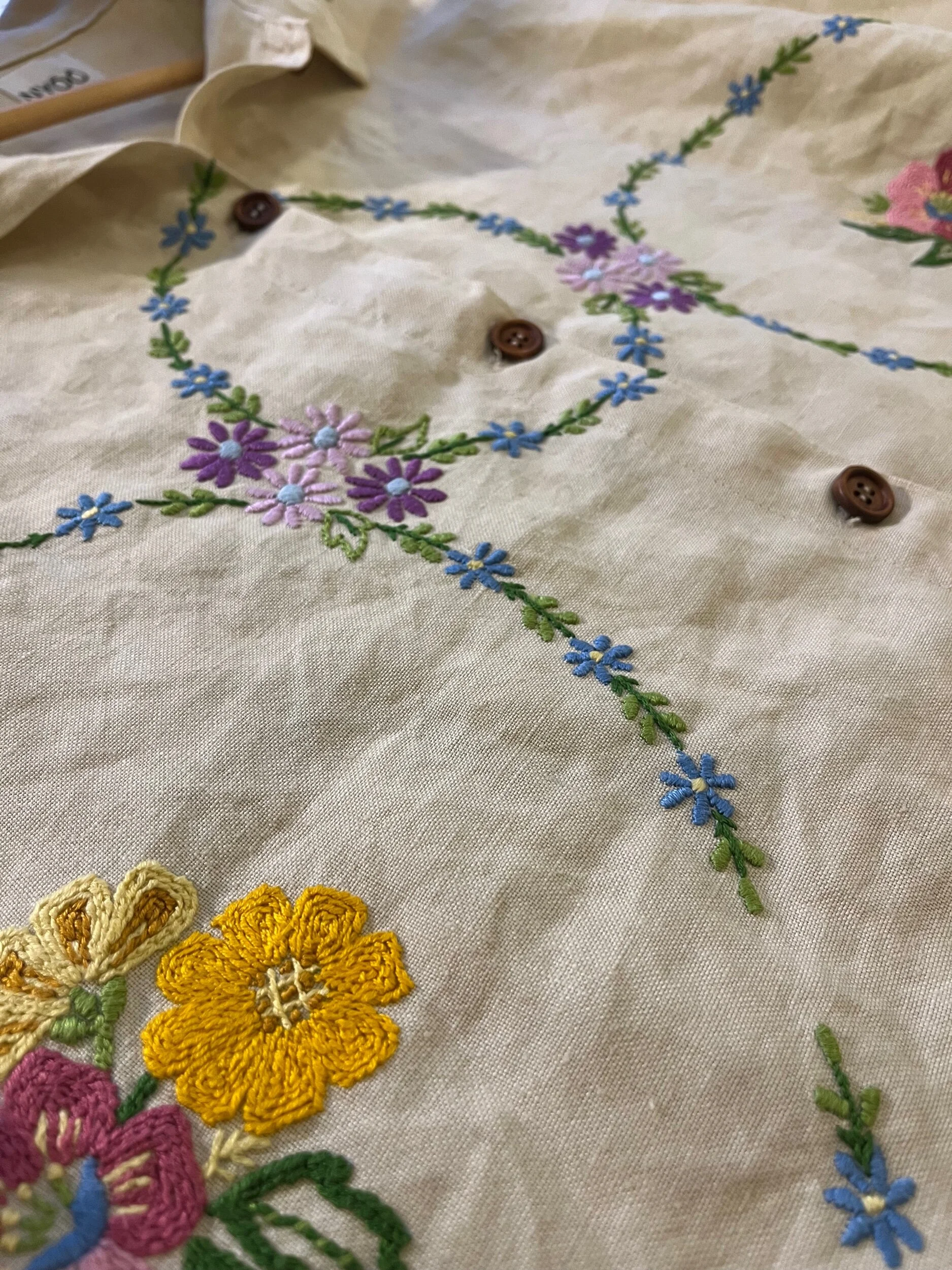 9CE0FD45-BF16-42C3-A2C6-8A74E7CB9EA7