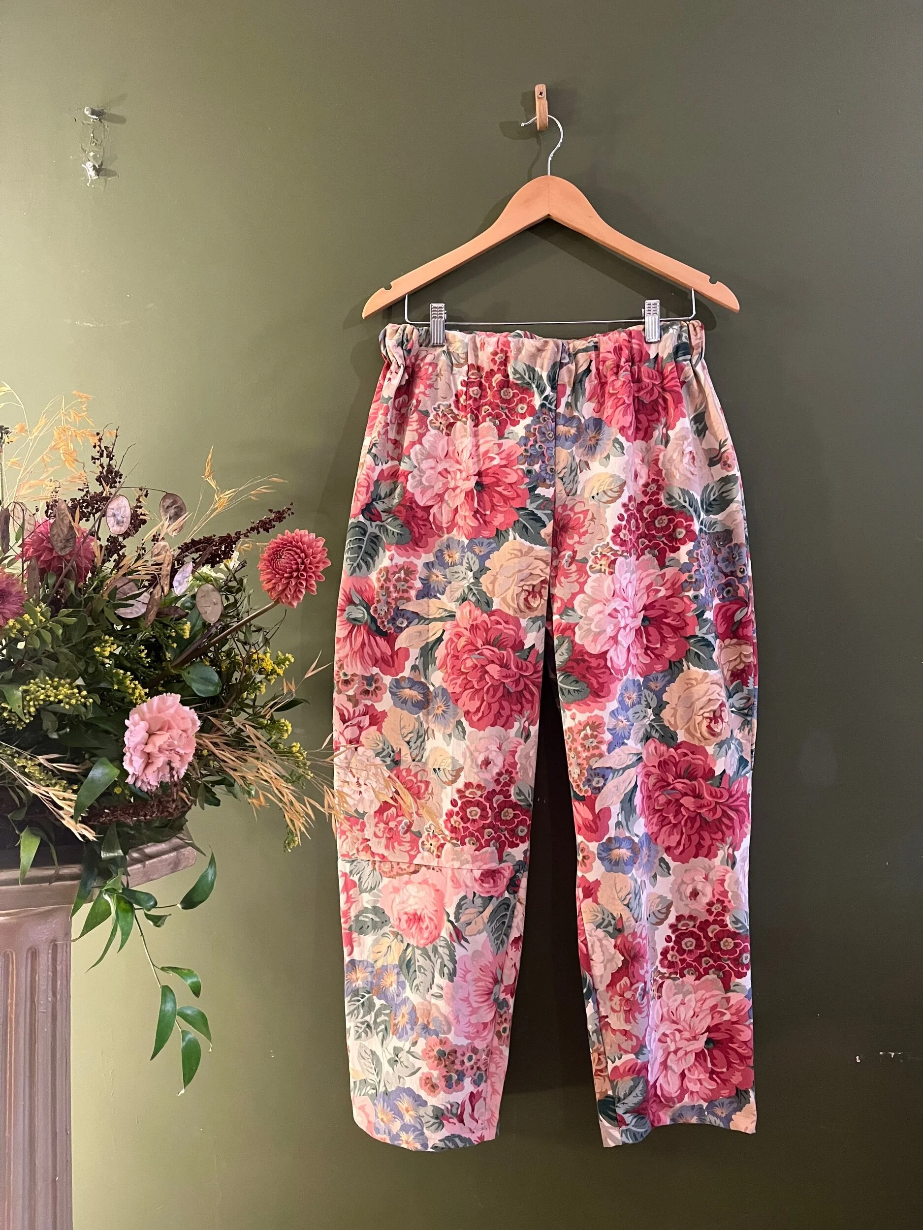 16B37184-A647-4EE1-8DC2-90EAFE02E3C0