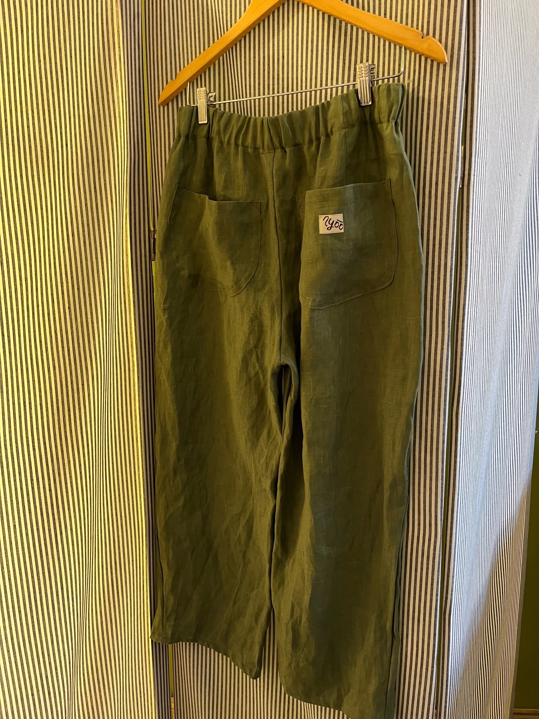 E81C5814-090B-48A9-AAD9-18B98D9BE9B3