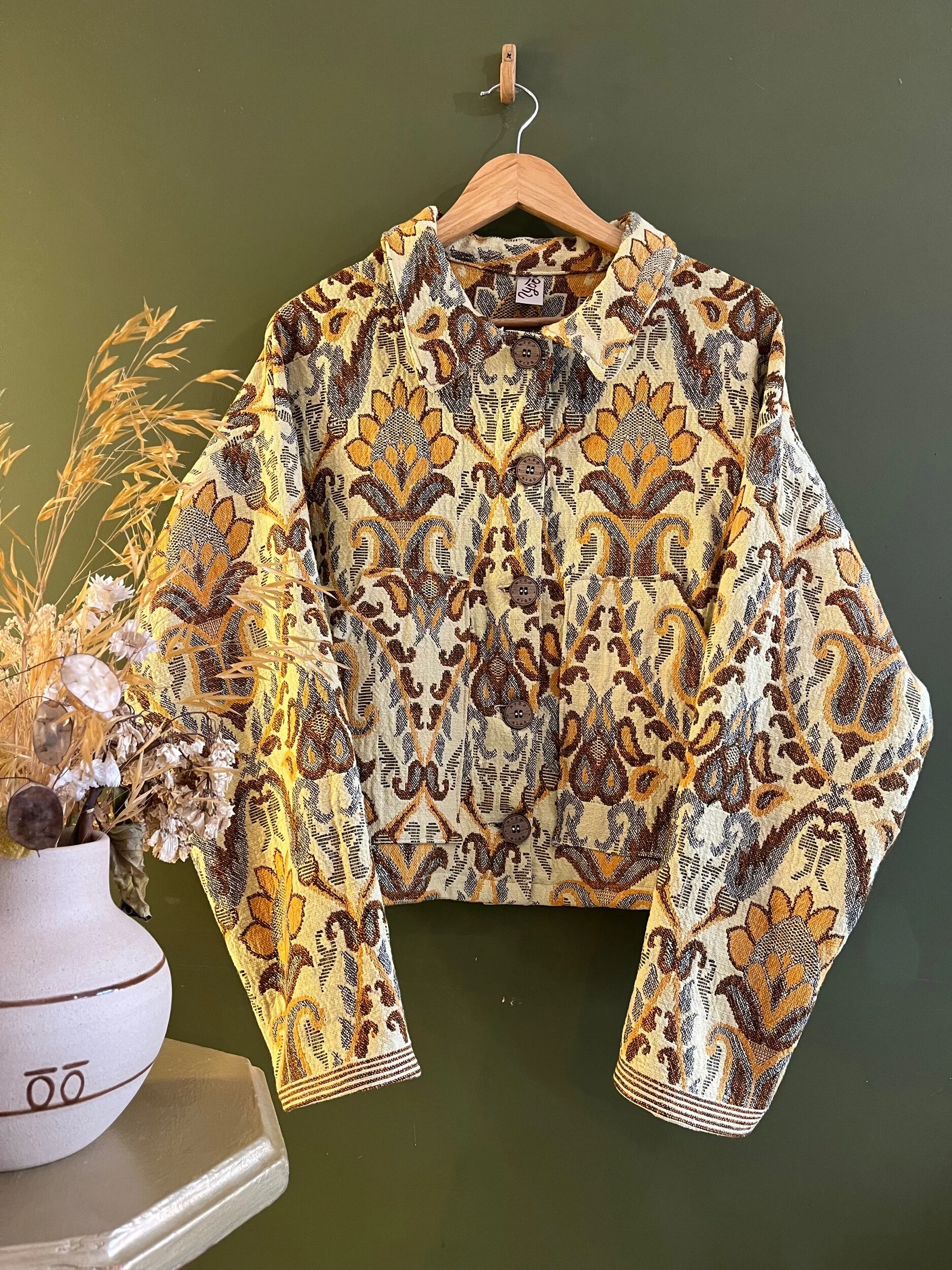 98DAD35B-EB1E-447C-BC44-5E3E3CAF6BD8