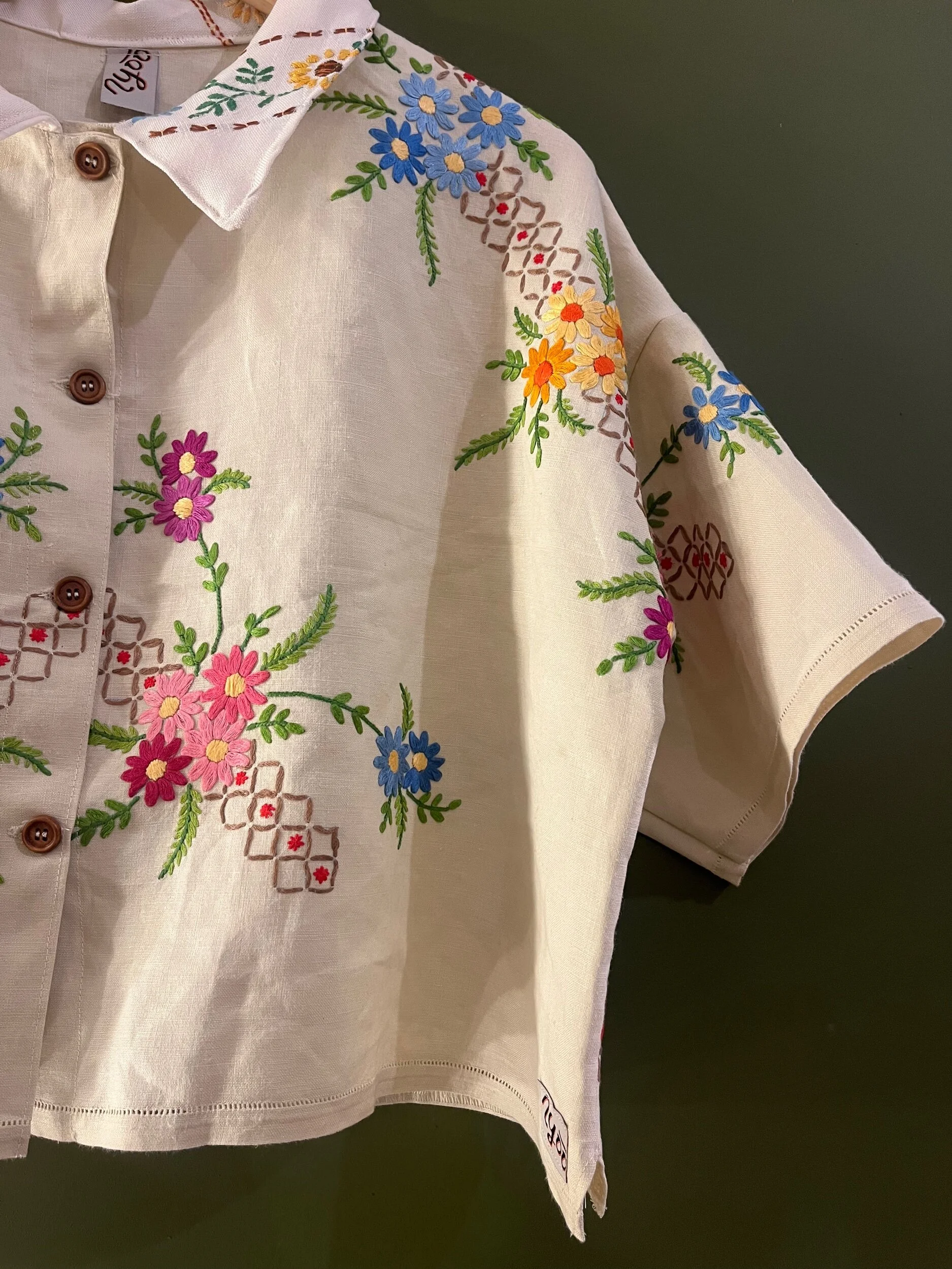 C1465FF4-BC7C-46B5-AA73-D87B35EC88FC