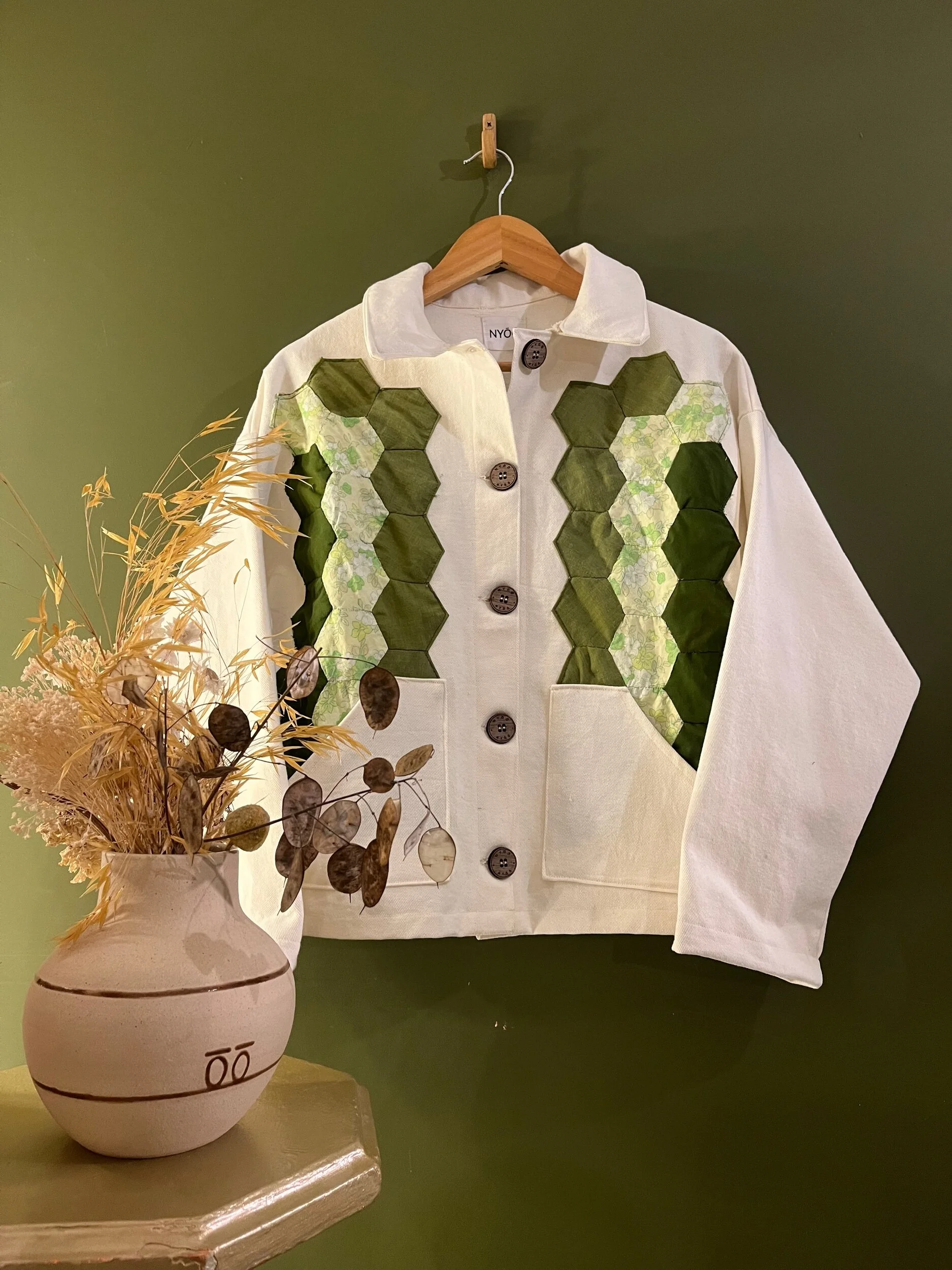 462879F4-A00E-423F-92EF-8B10B6723186