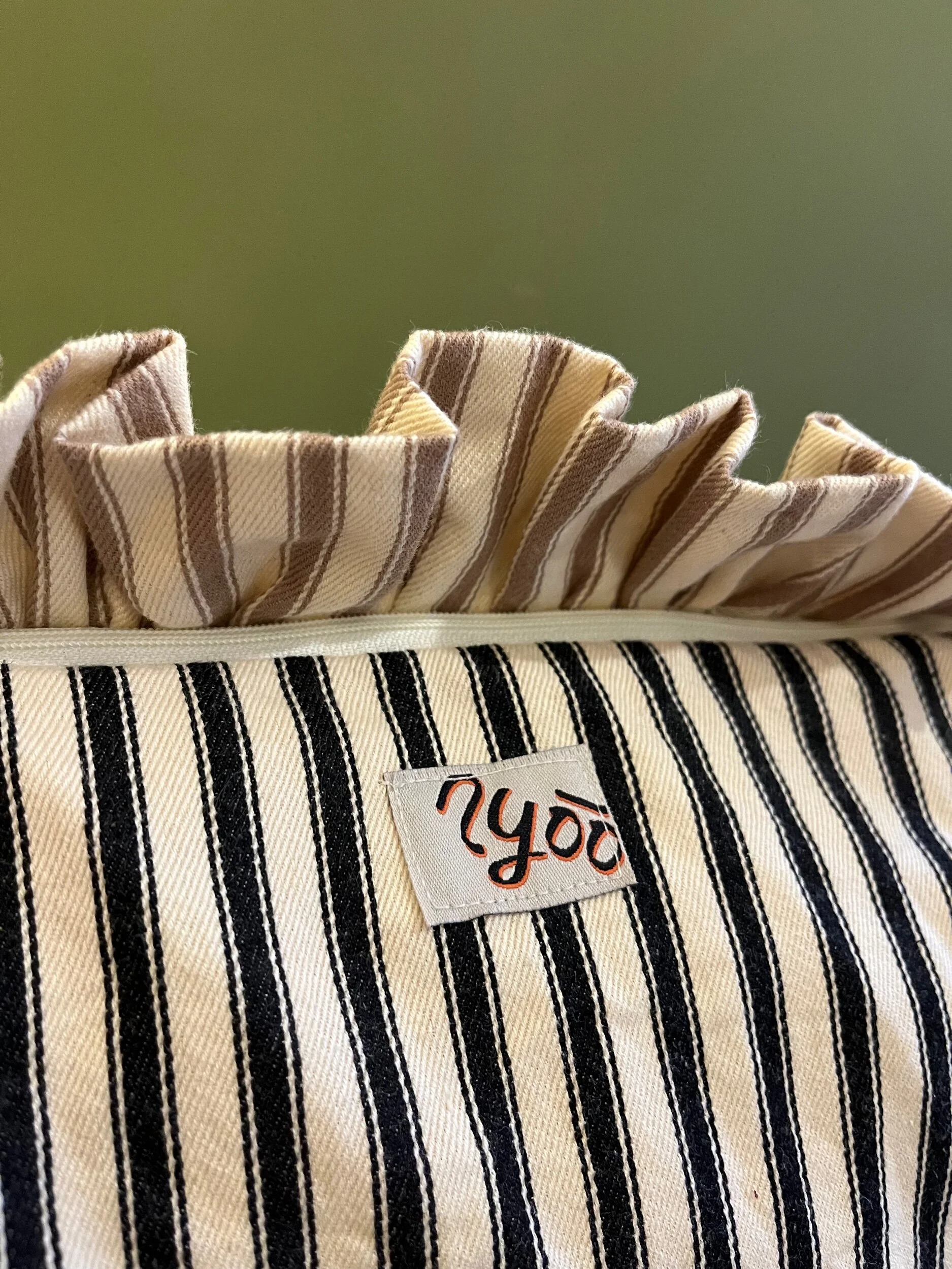 782C853E-A085-46A6-AB01-FDF498AFE558