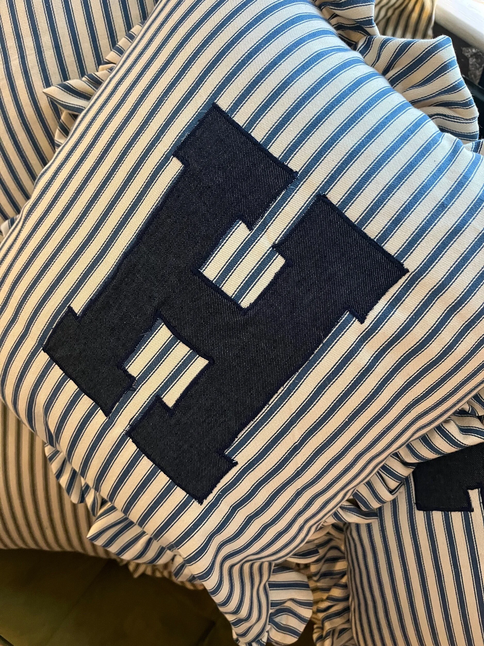 C012114F-8553-4B09-A360-AA1F56E38C03