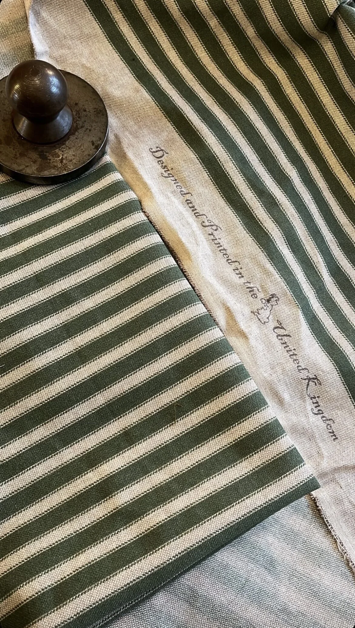 5D8D32C6-44E5-4184-A87D-1BD5D0E368DF