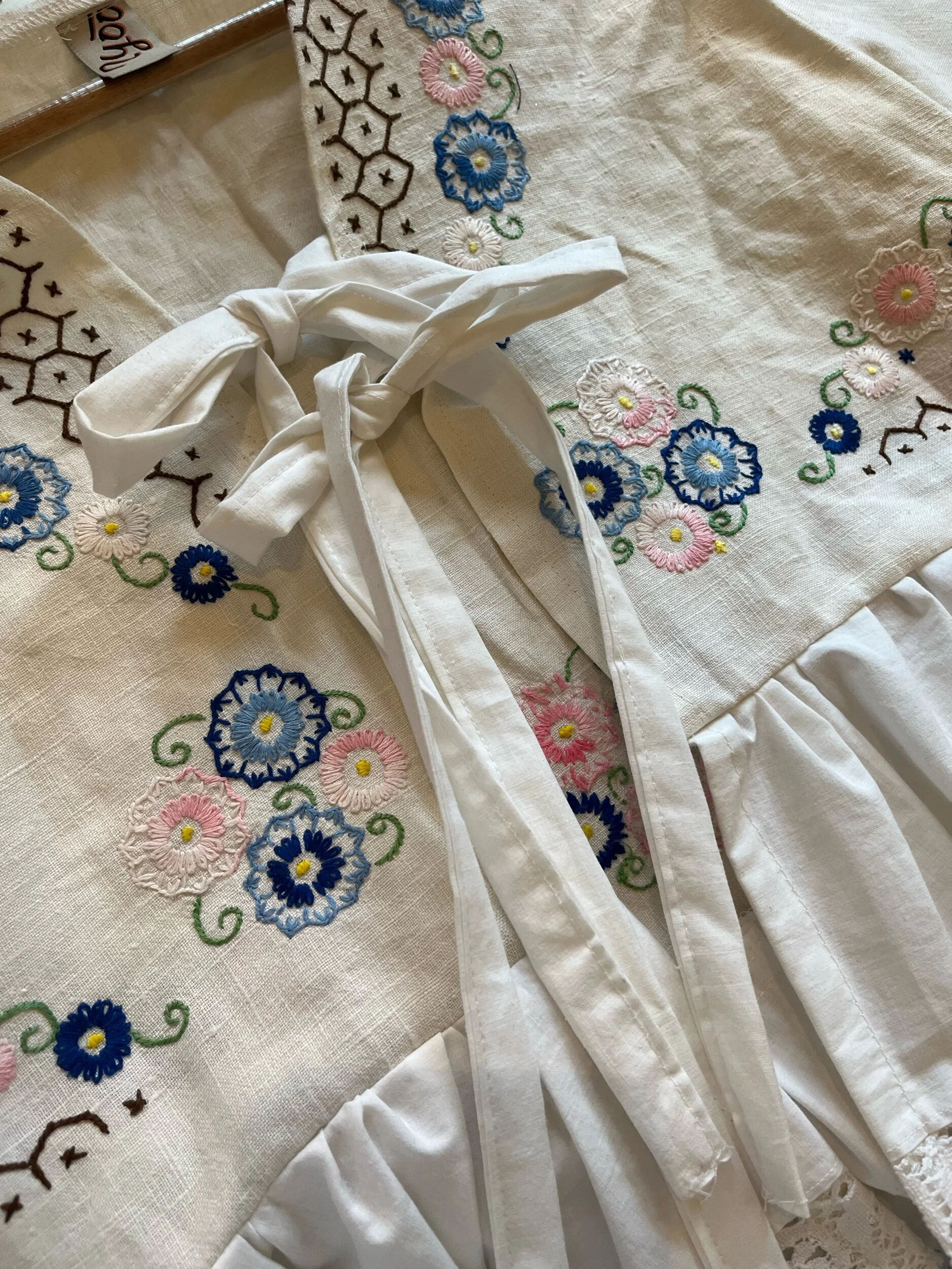 7D9B639C-62C0-43BE-AA86-CAAB22272D6D