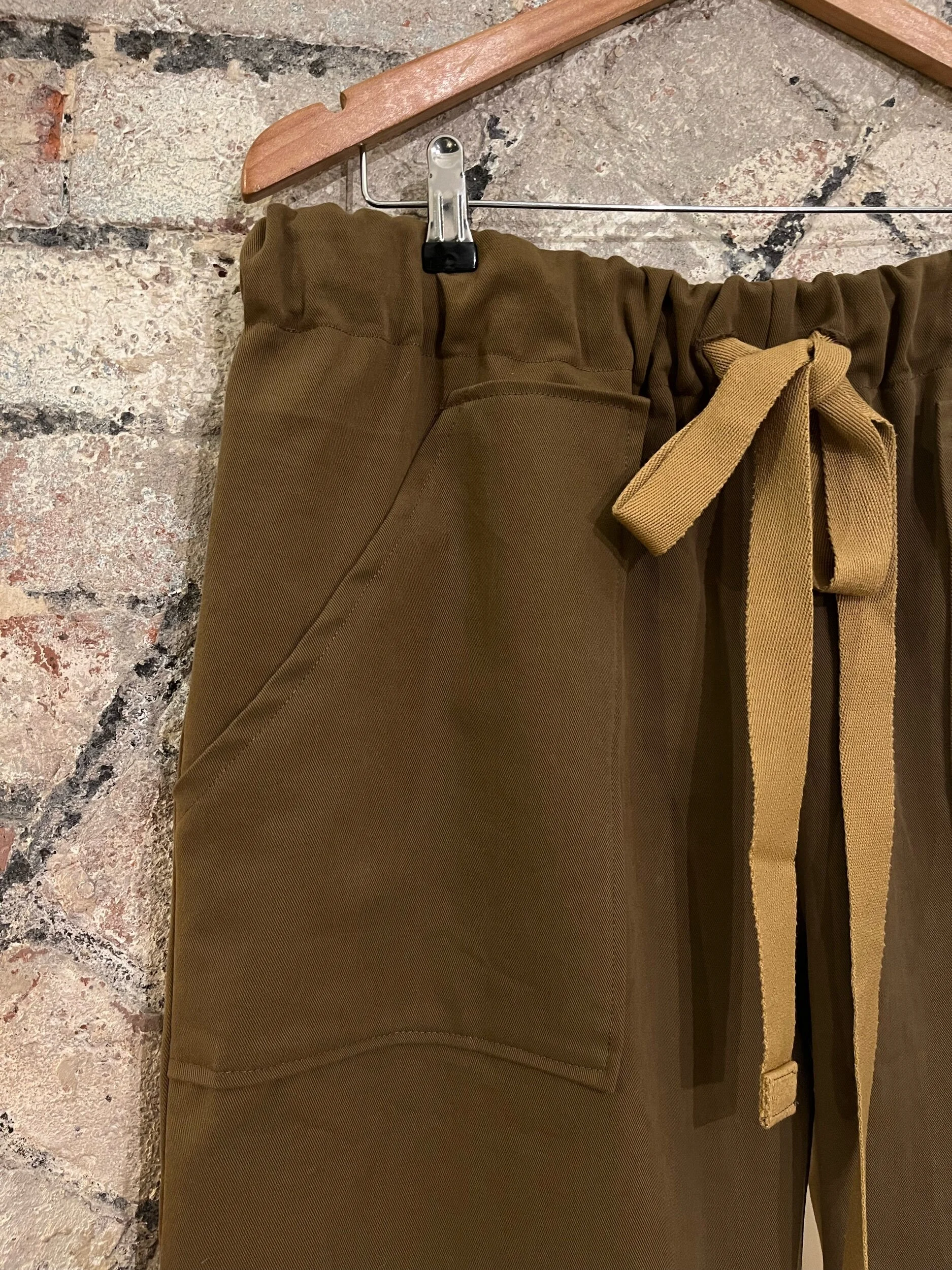 C45DB37B-FC23-4A09-942C-39261F117BEF