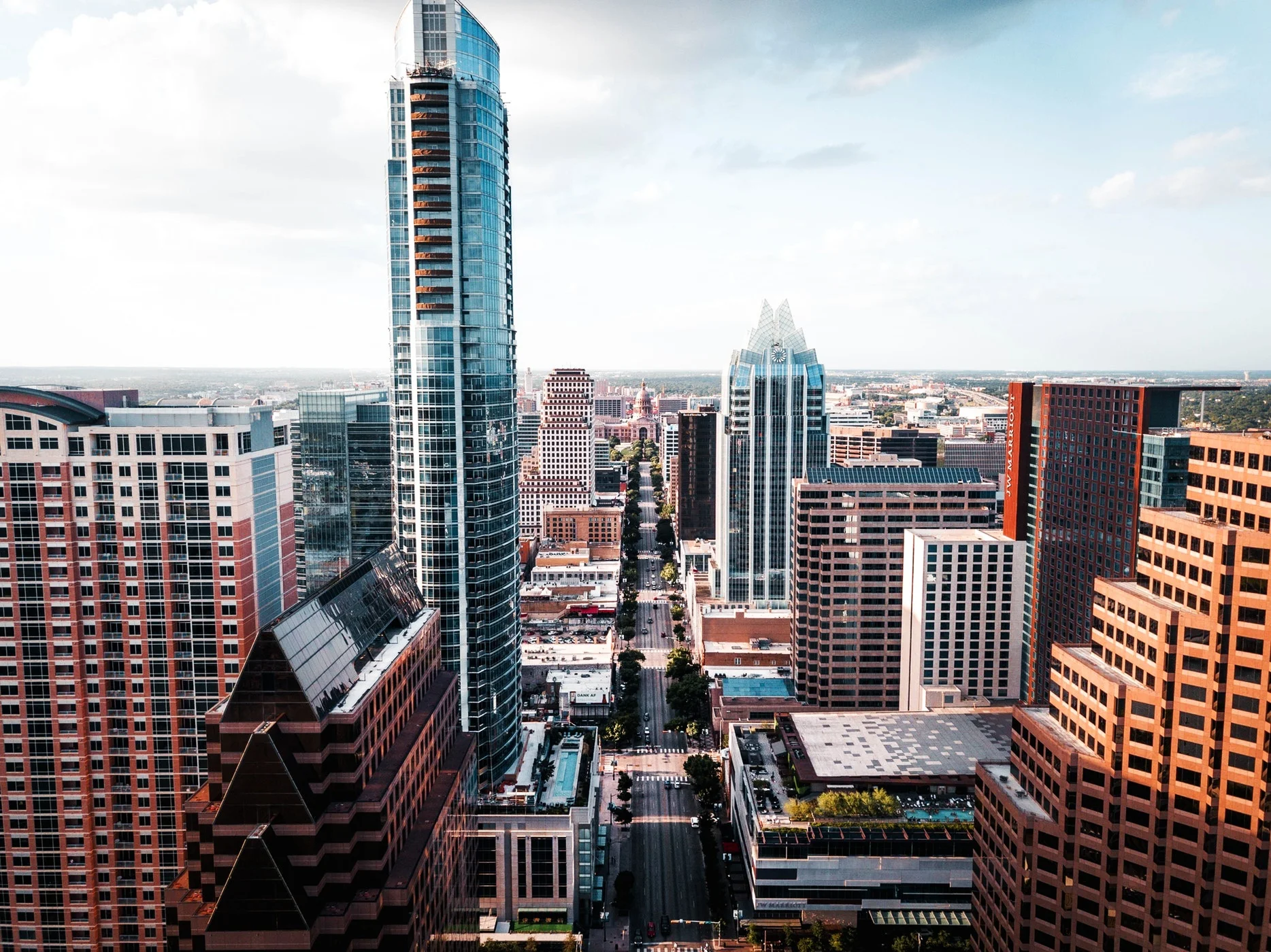 TexasBusinessBrokerAustinTexasDowntownBusinesses.jpg