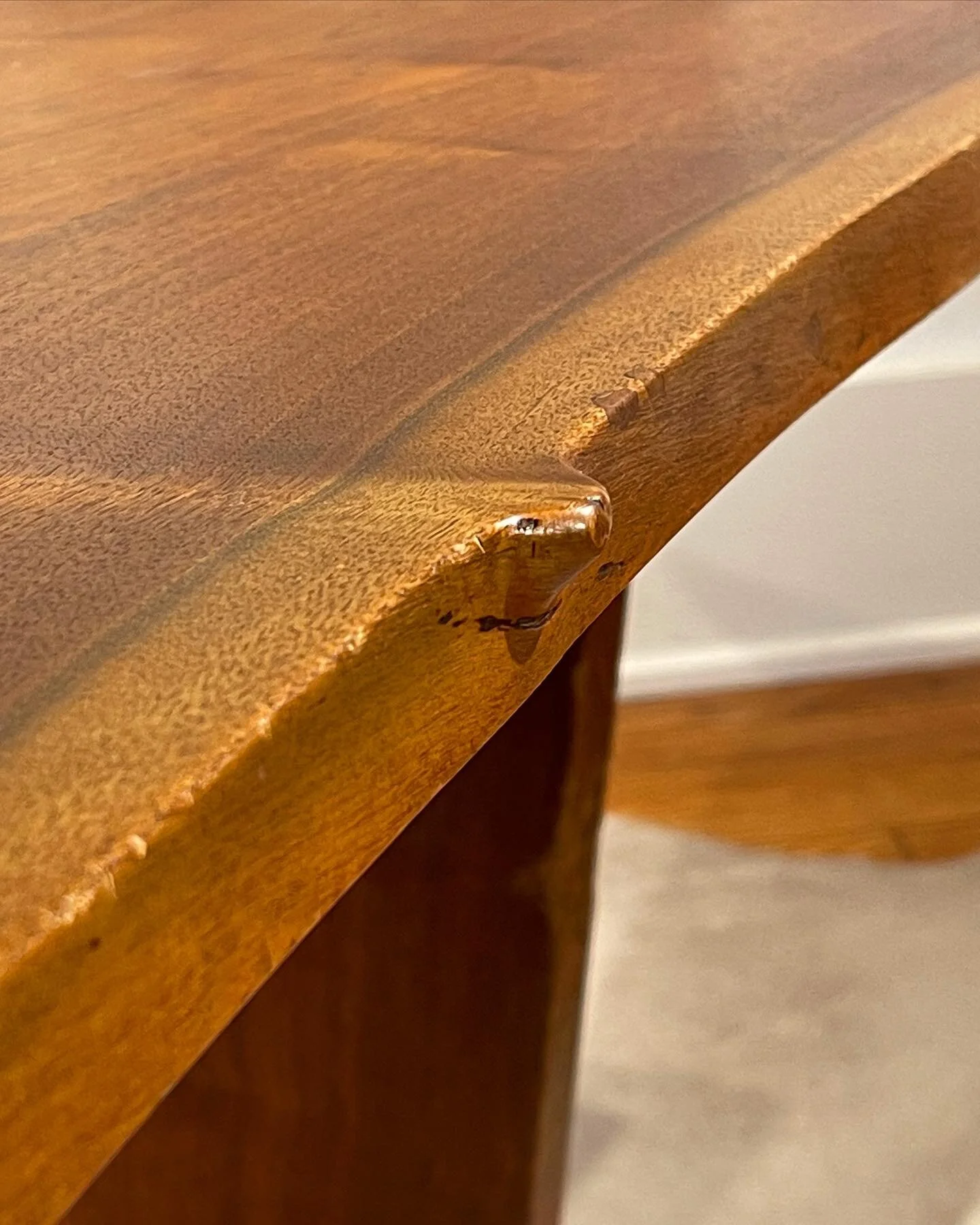 FBDD3C11-07C0-43FA-9CD4-42152C30D92A