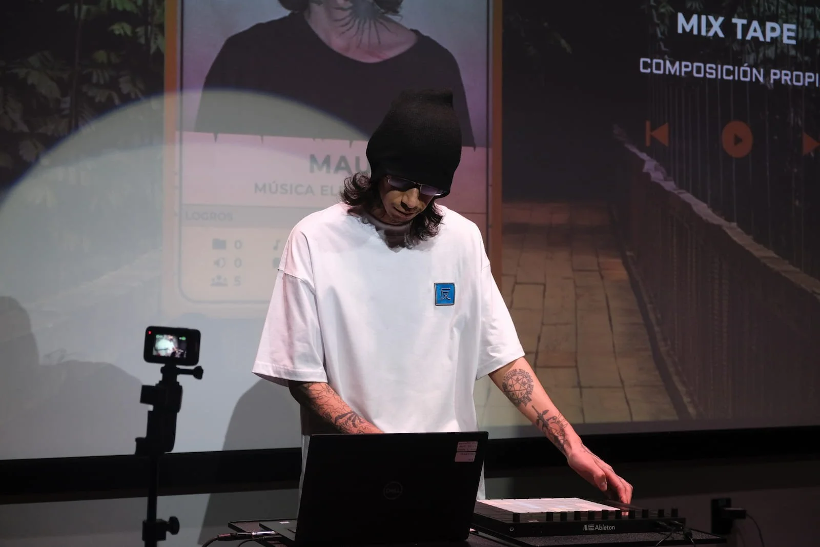 Crea y lanza tu propia música.