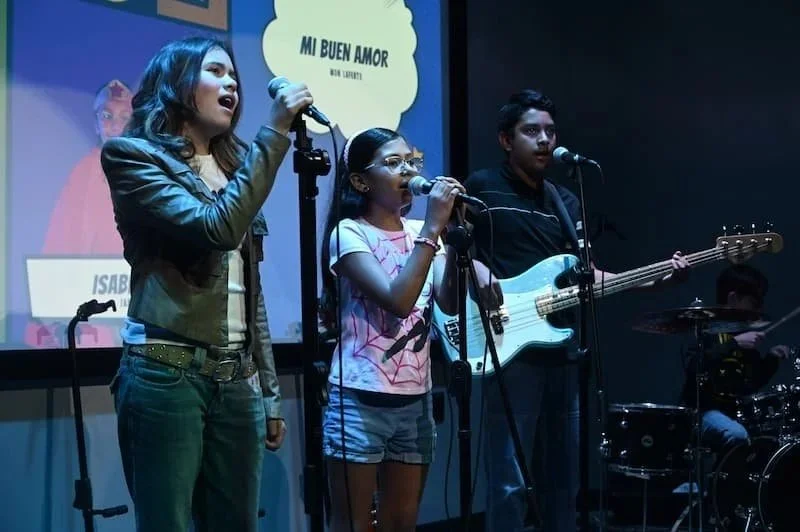 Ruta Jam: alumnos tocando en ensamble en Tonus