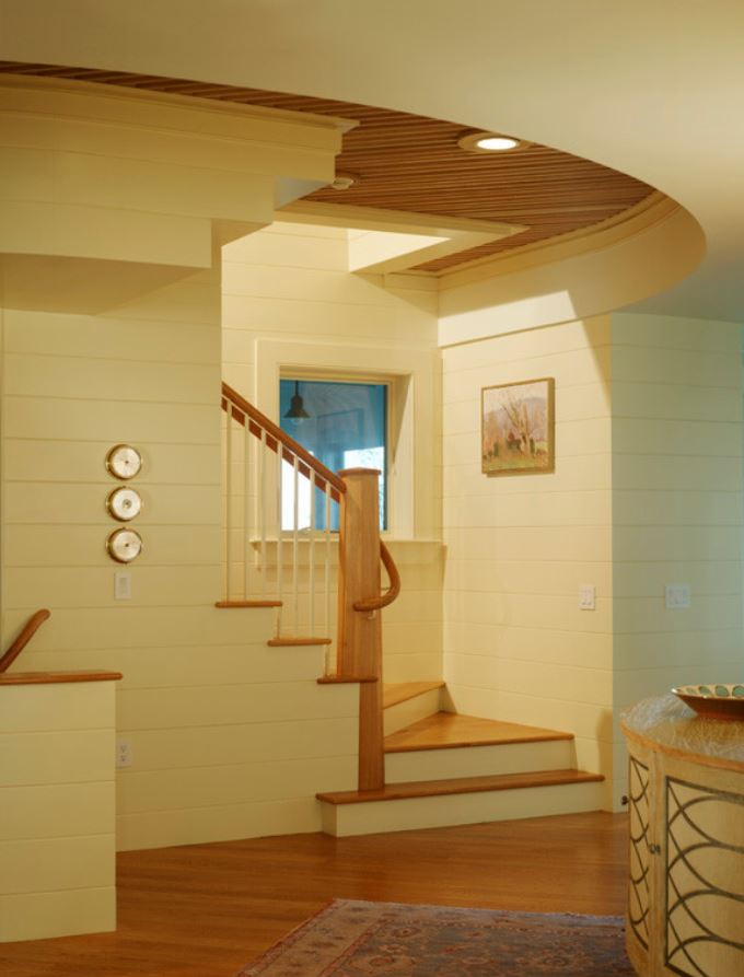 rounded staircase