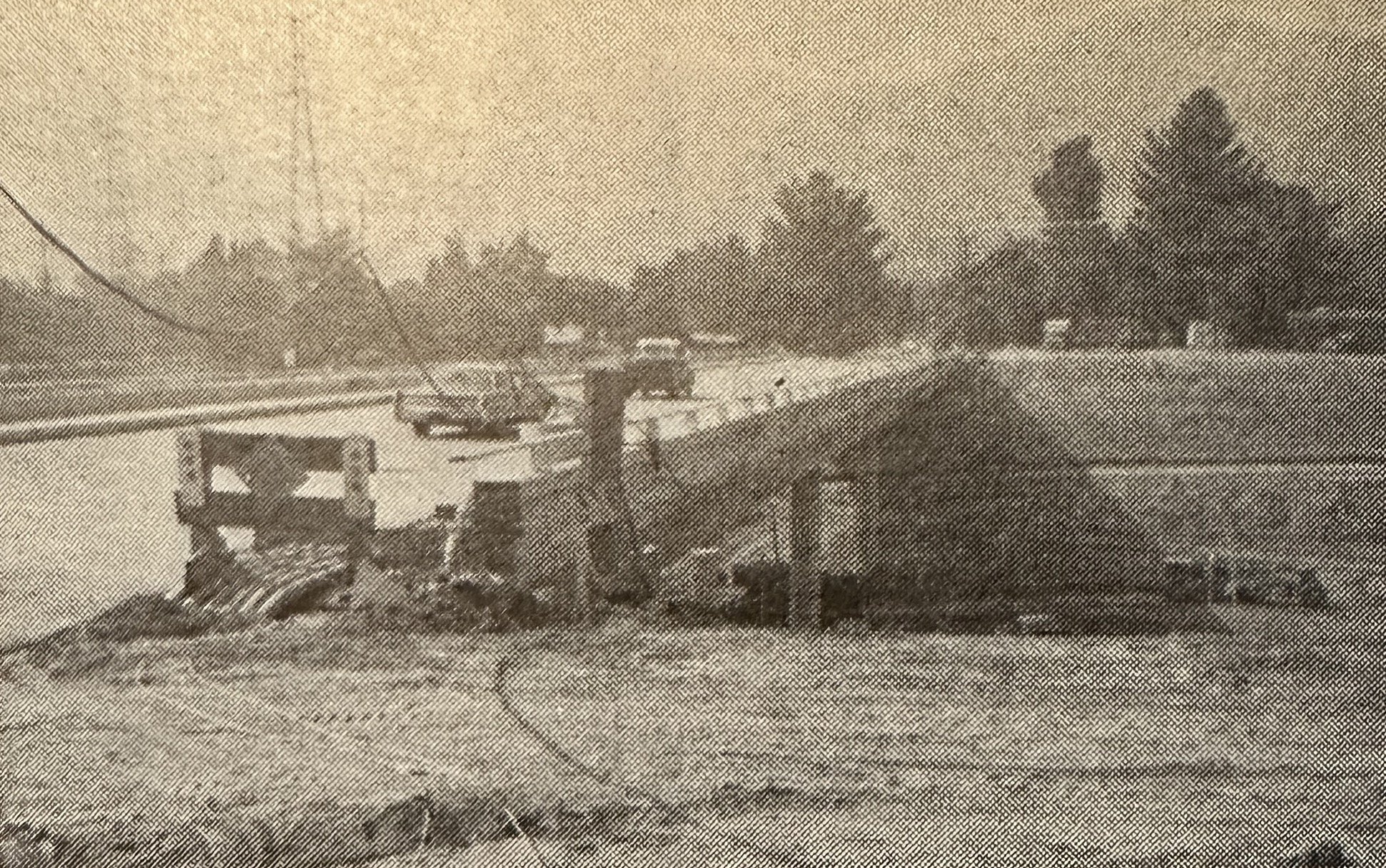  Image from the  La Cañada Valley Sun  illustrating an article on the completion of the Alta Canyada freeway bridge, published September 2, 1971.  