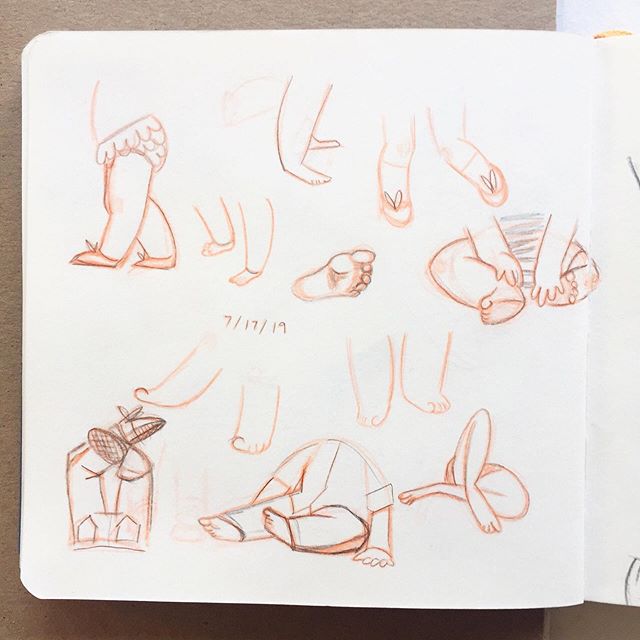 More daily prompts feet and hands. 💗 the chubby baby toes and fingers
.
.
.
#matskidbook #matsicb6 #kidlitart #drawdaily #sketchbook #characterdesign #characterdevelopment #illustrationstyle @makeartthatsells