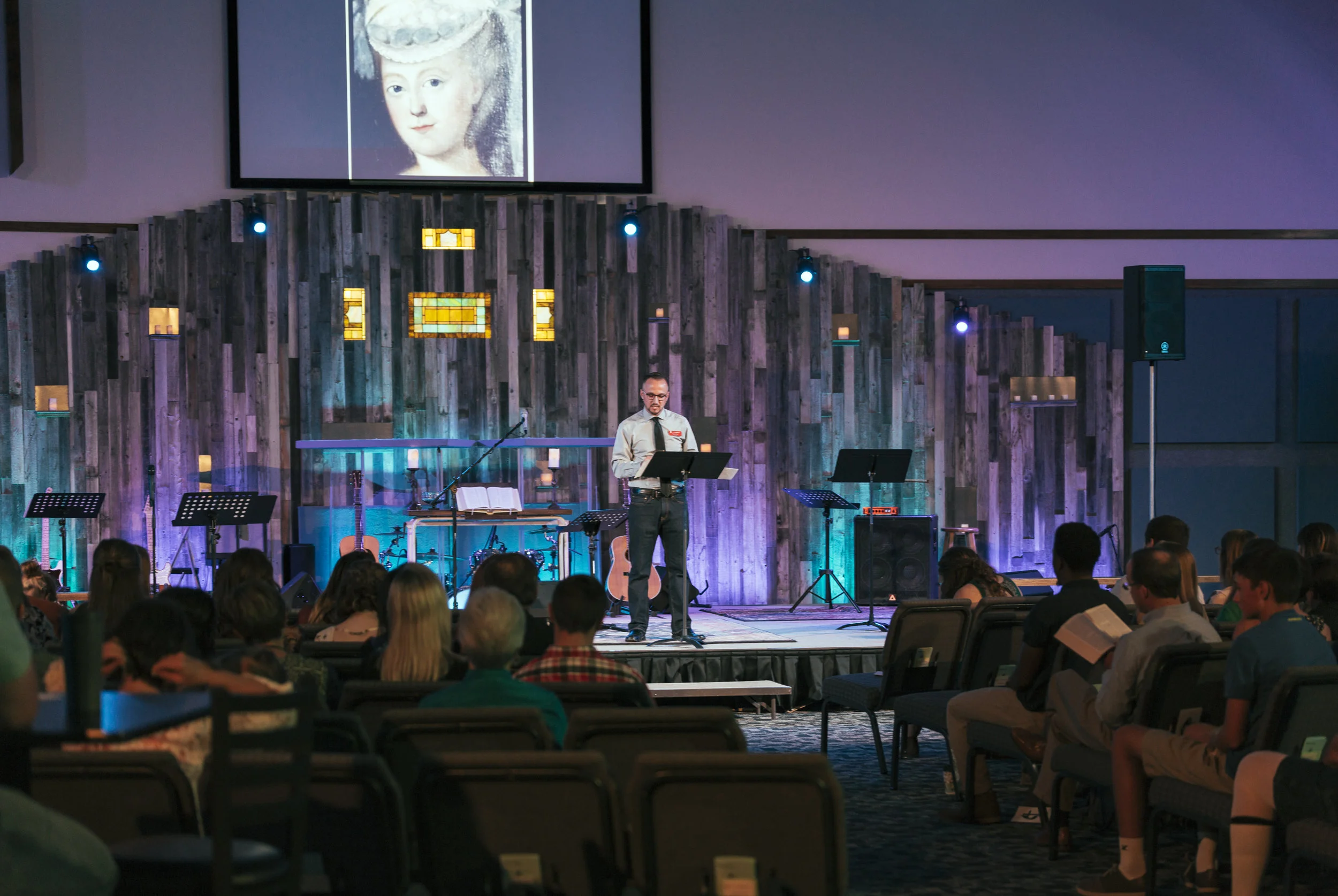 Charlie Keys preaching at the new modern service.