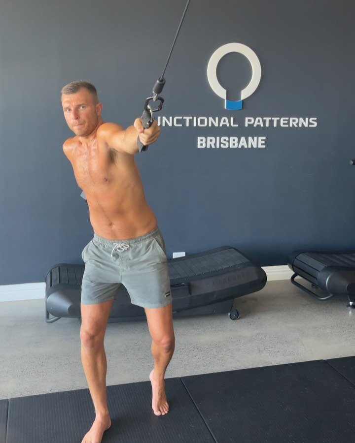 Starting to feel my adductors opening up that no amount of stretching or therapy would or could ever do. @functionalpatterns ftw. Time to fast 😅😅
&bull;
&bull;
@fp_brisbane #fpisthestandard #strengthandconditioning #joints #athletictraining #injury