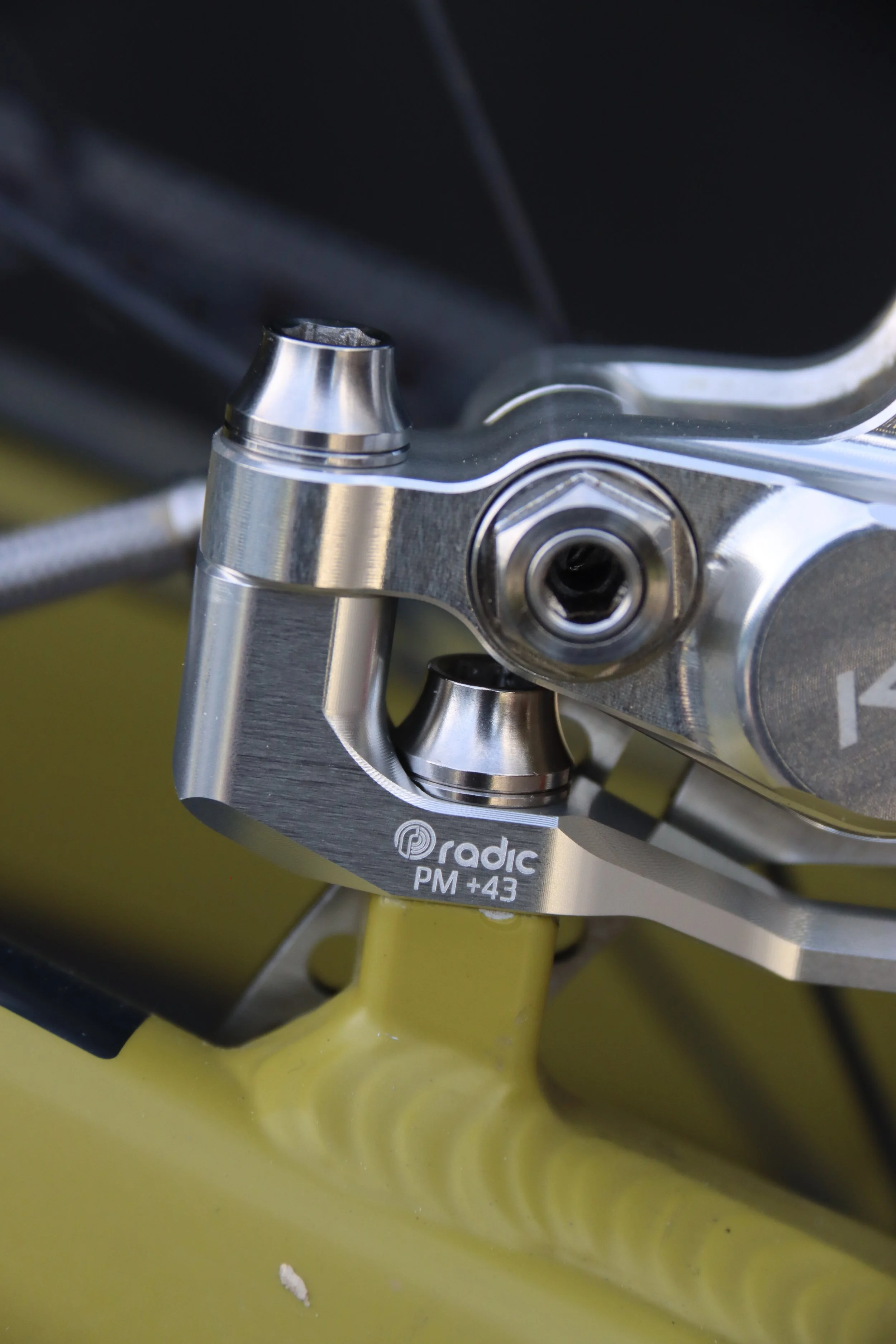 Titanium Brake Mounting Kit - Short