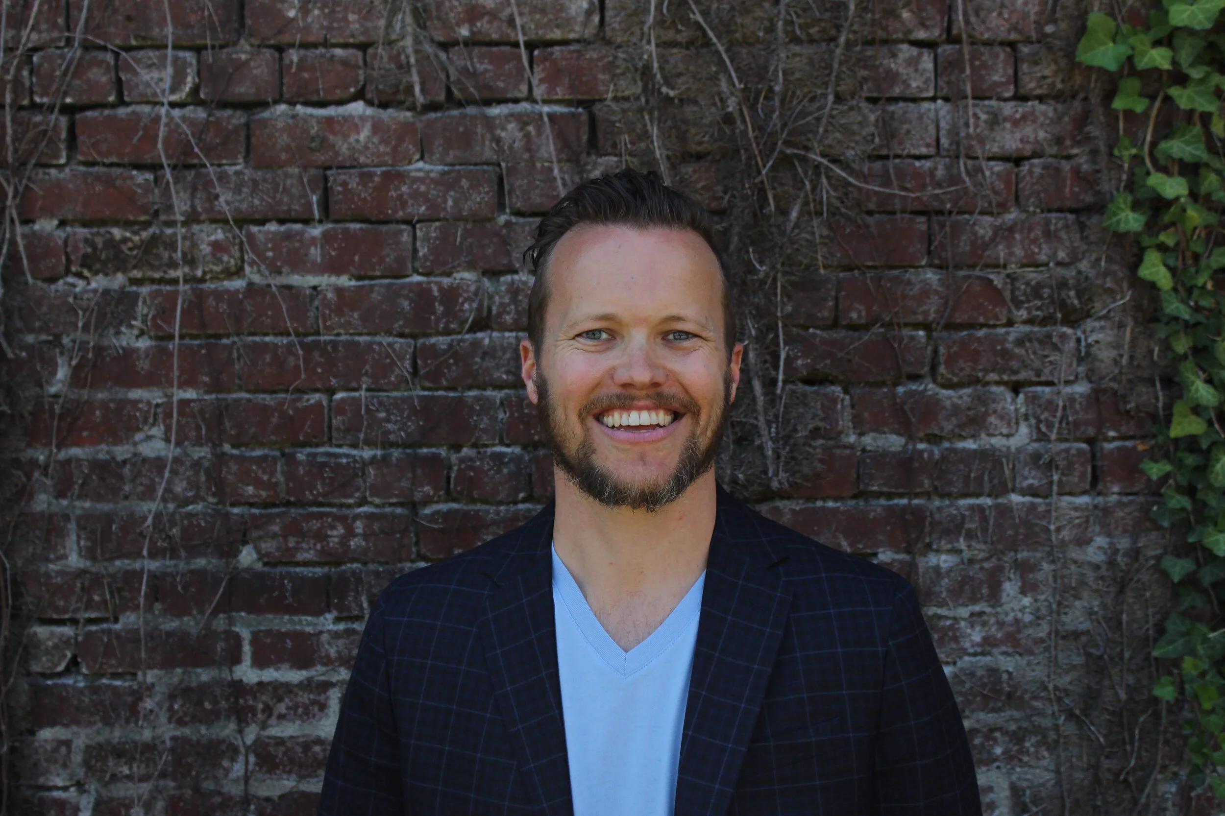 Peter D Johnsen is YOUR Insurance Broker