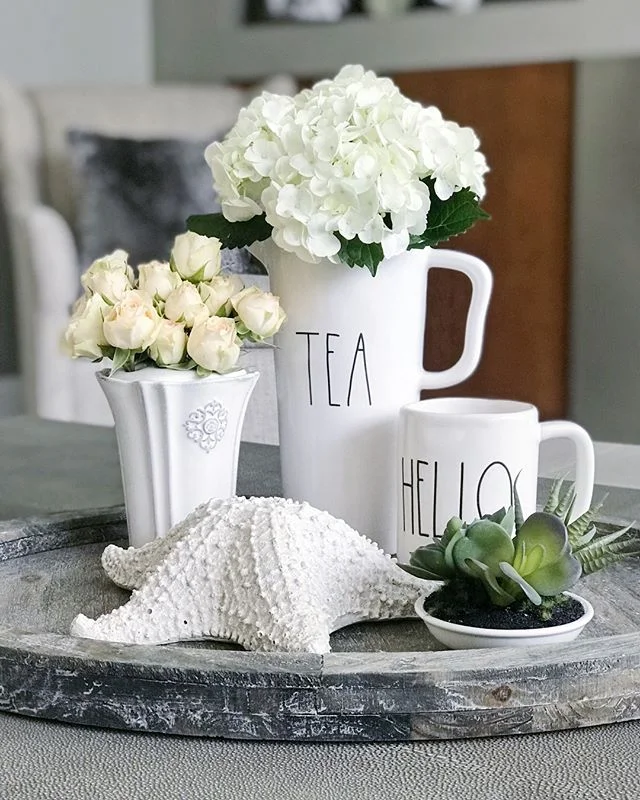 I know.... I know.... I&rsquo;m supposed to be posting pumpkins and a pumpkin would look so cute with this. But I wanted to post for #friendshipteatime and I already had this photo. So in the spirit of making my life easier today I&rsquo;m going with