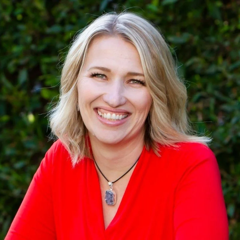 Five Key Exits for Agency CEOs with Mandi Ellefson