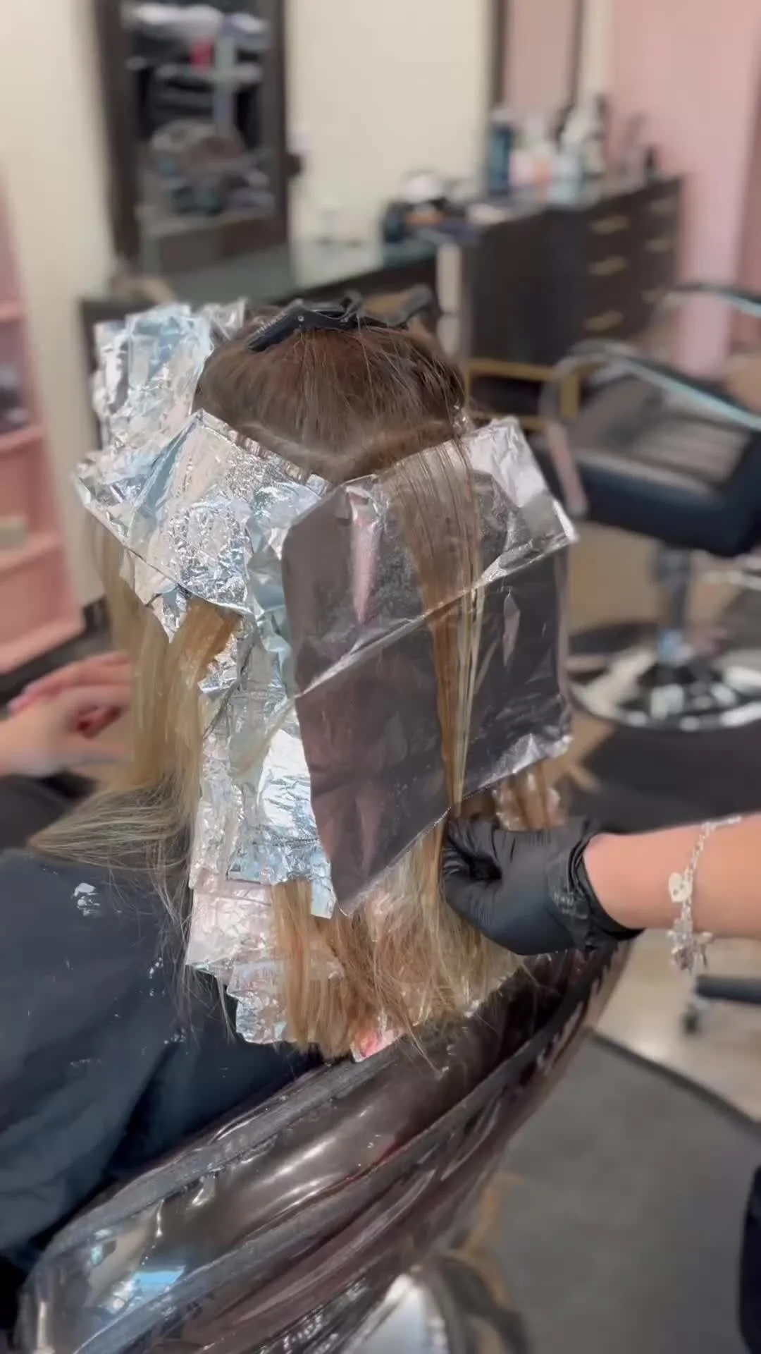 Hair Color Blending Techniques: Soft Transitions To Hide Roots &amp; Grow-Out