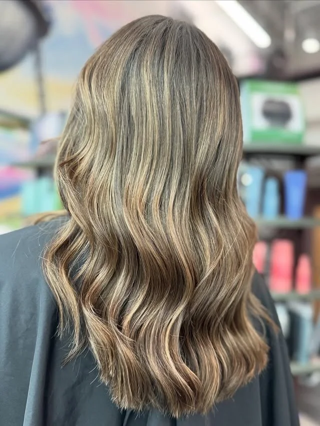 Smart Haircare Devices for Home: Maintaining Salon-Quality Hair Between Visits