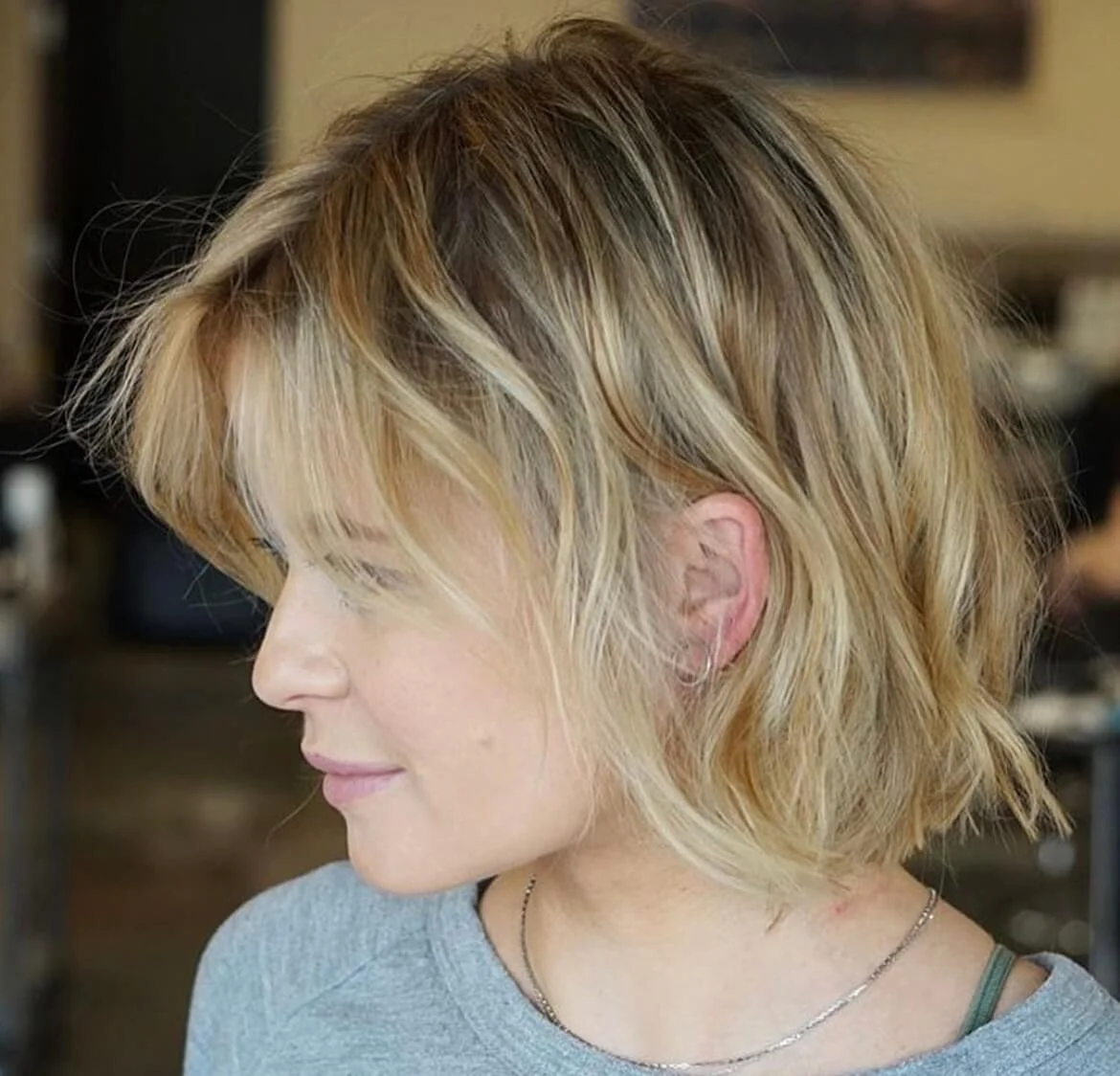 Short Bob haircut with vivid color