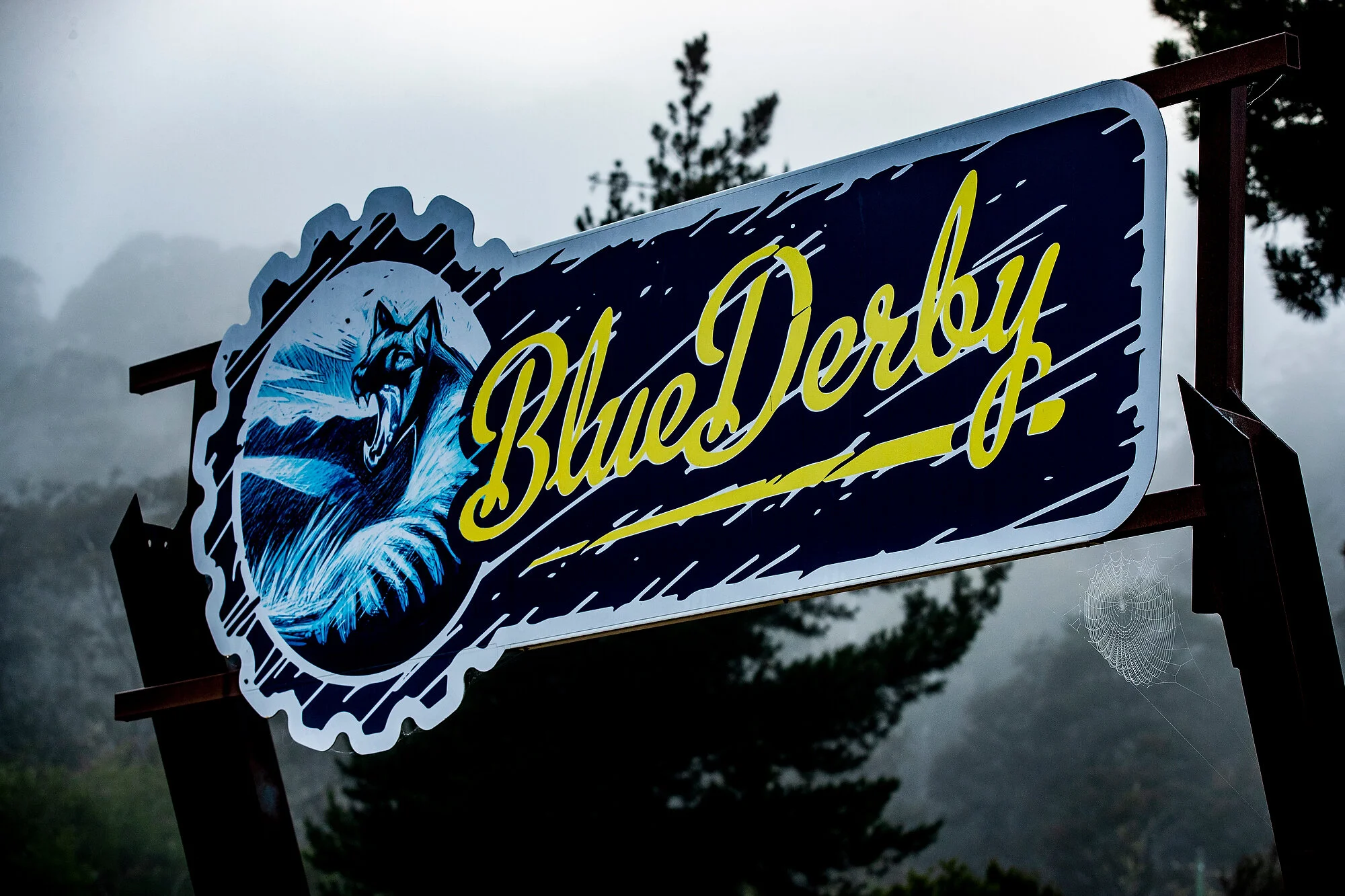 How to get to Derby part 3: booking a transfer from the airport to Derby