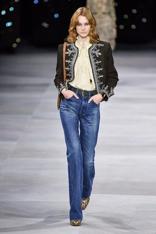 Défilé+Fendi+-+broderie+d'art+appliquée+Haute+Couture (1).jpeg