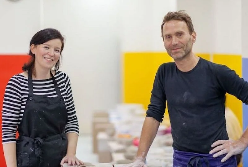 Anais+Prudhomme+et+Nicolas+Klein+dans+leur+atelier+de+céramique+A+Tour+de+Bras.jpeg