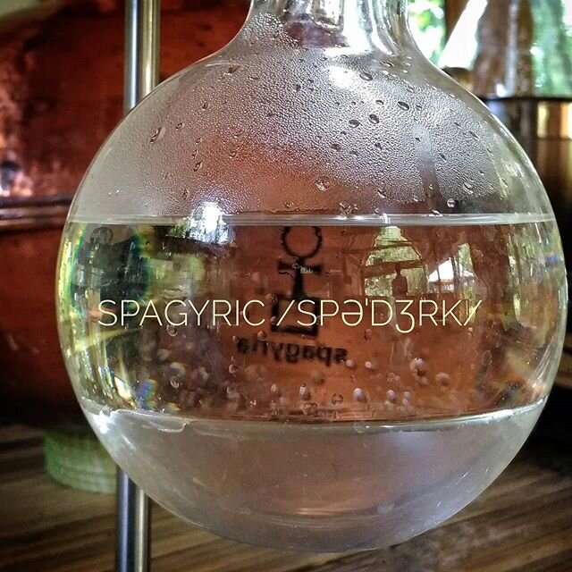 The Art of Extraction... Spagyric Pharmacy is a form of herbal pharmacy with its roots in the alchemical tradition of the west that provides a truly holistic form of herbal extract ✨ One becomes two, two becomes four, four becomes eight, but I'm stil