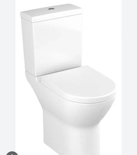 Comfort height toilet in stock...&pound;125