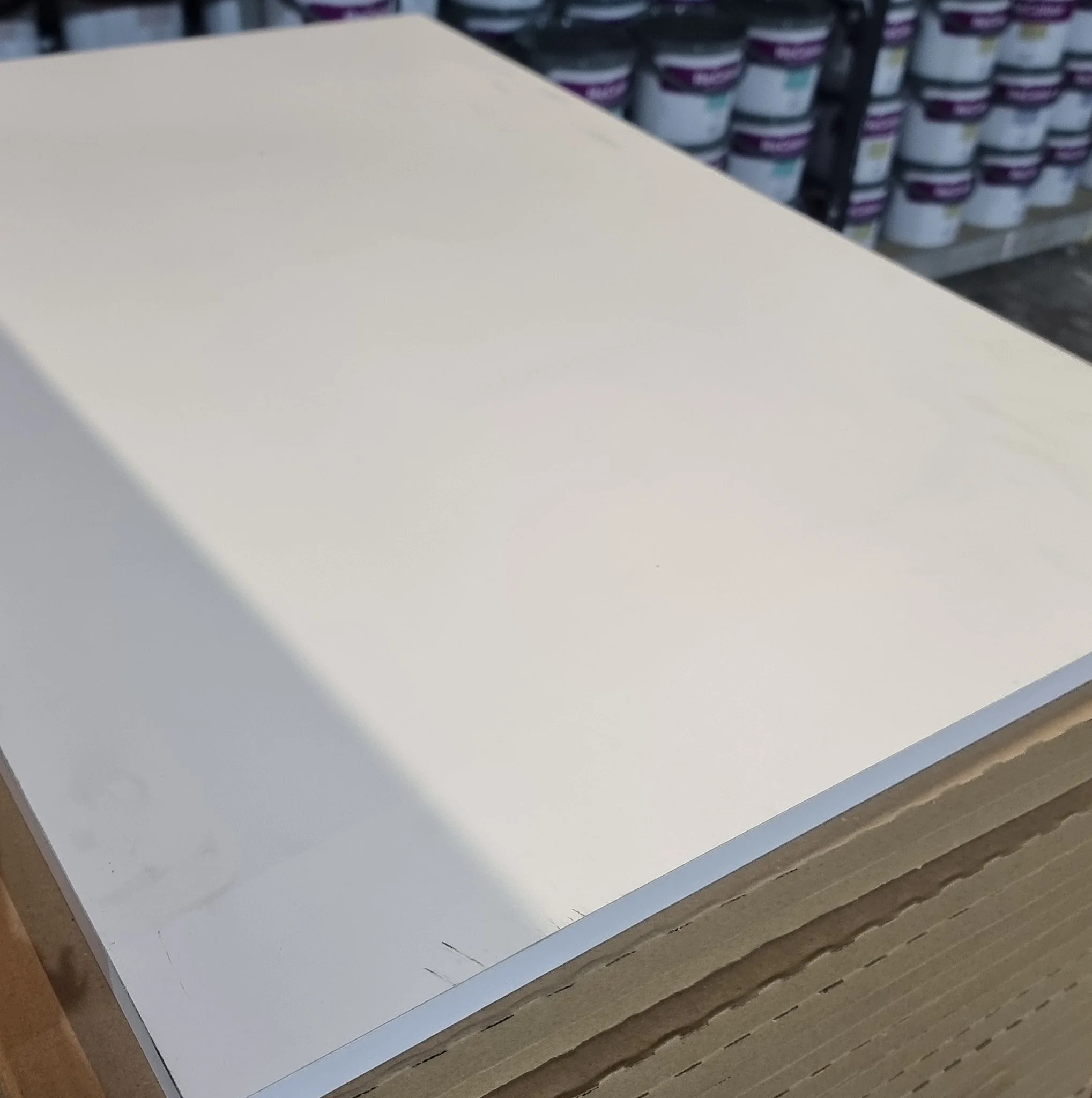 Matt white panels, 900 x 600mm

Great for all sorts of projects!

Just &pound;10 each!

Other colours available