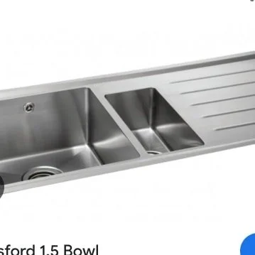 Franke 1.5 bowl (left hand drainer so opposite to this picture!)

Just &pound;80 - absolute bargain 👌