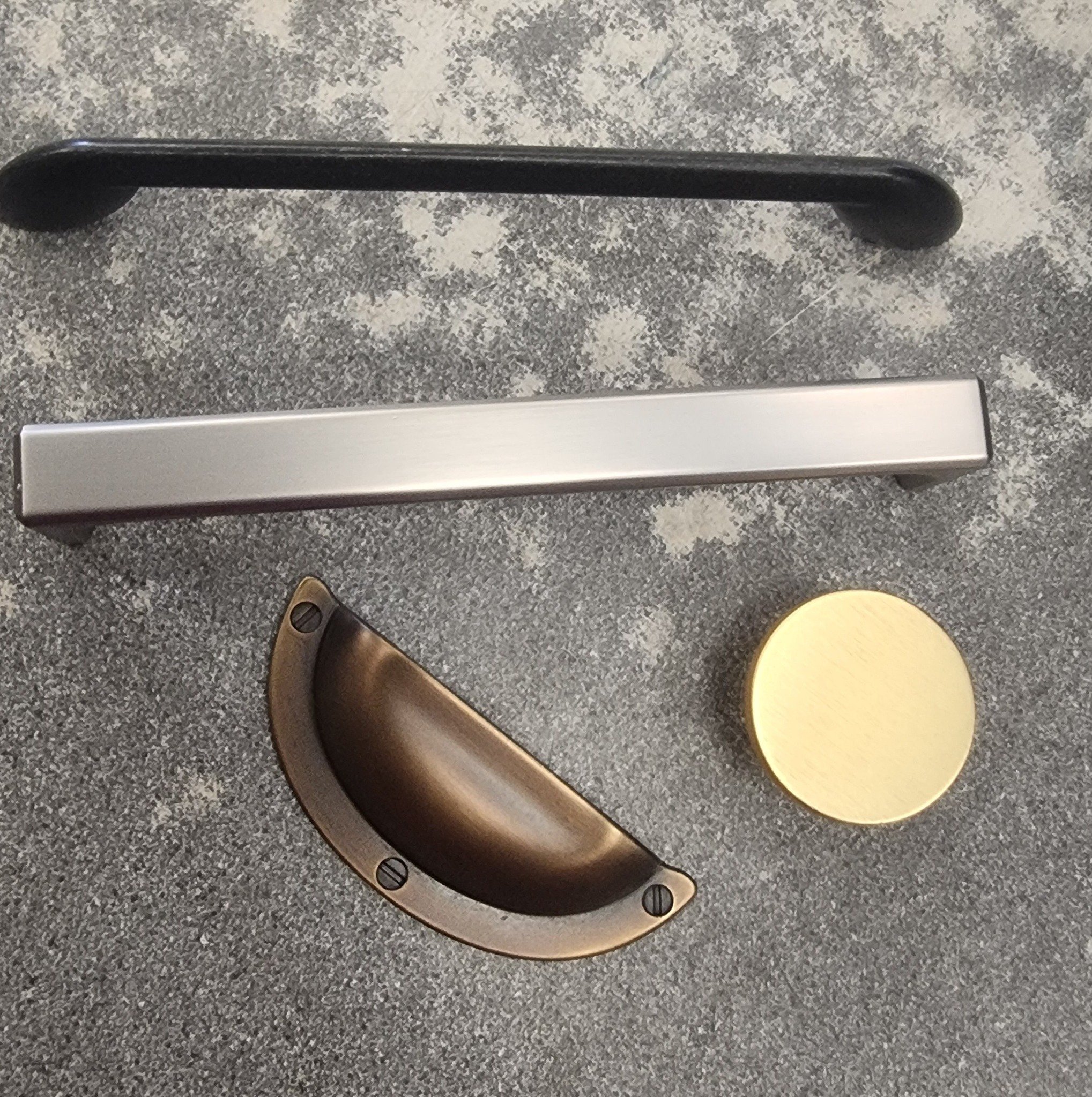 Just a sample of the cabinet handles in stock

&pound;2 each