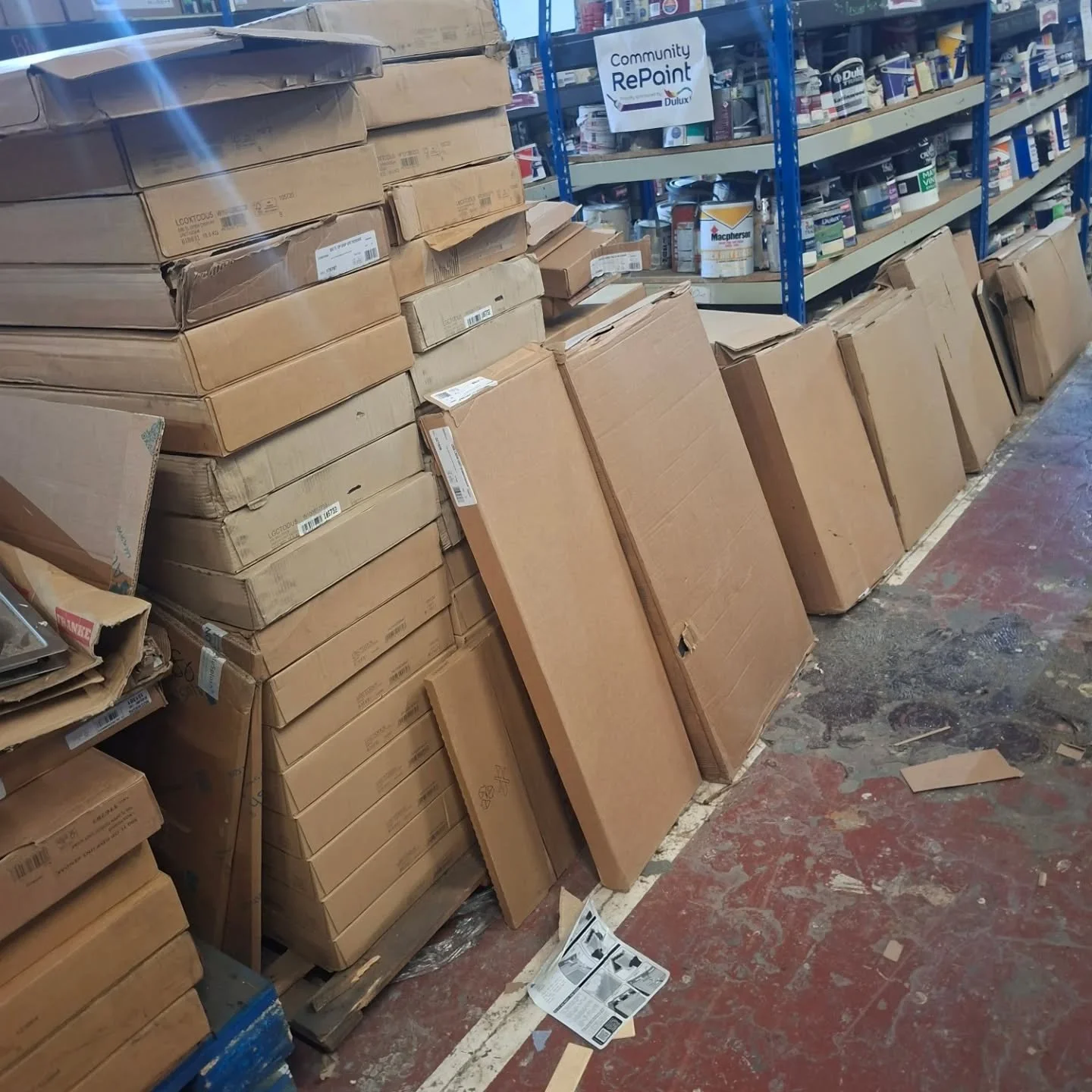 Lots of brand new kitchen units available at a low low prices!